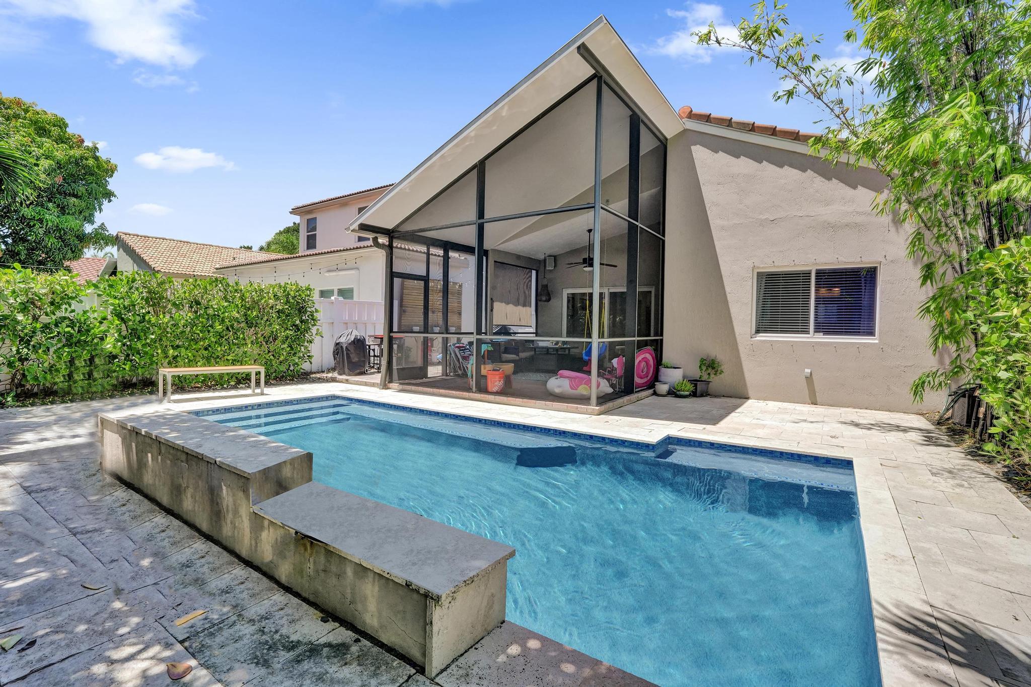 3932 NW 62nd Court