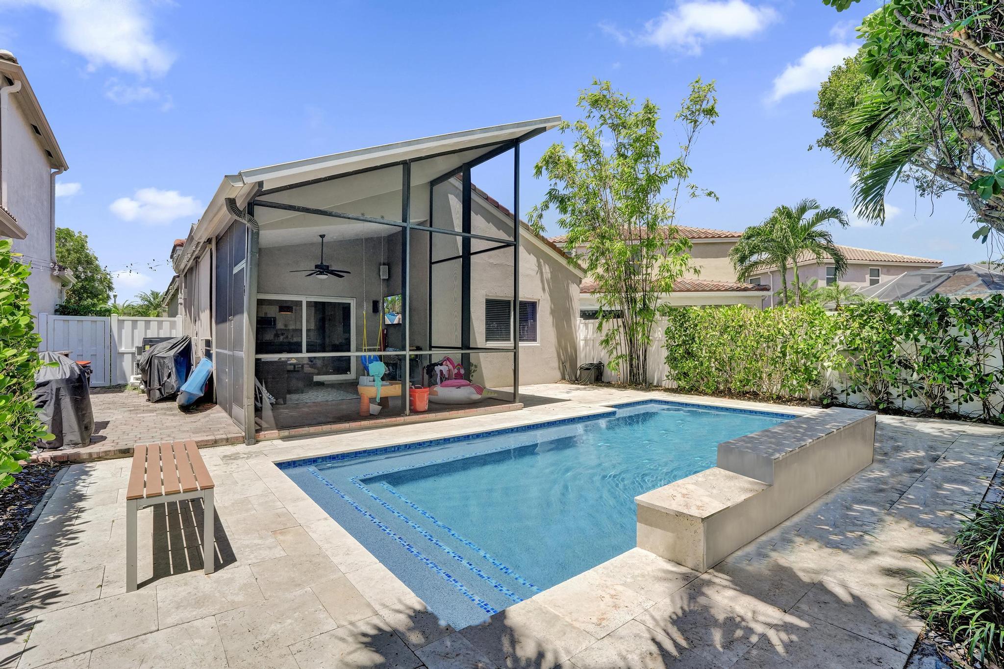 3932 NW 62nd Court