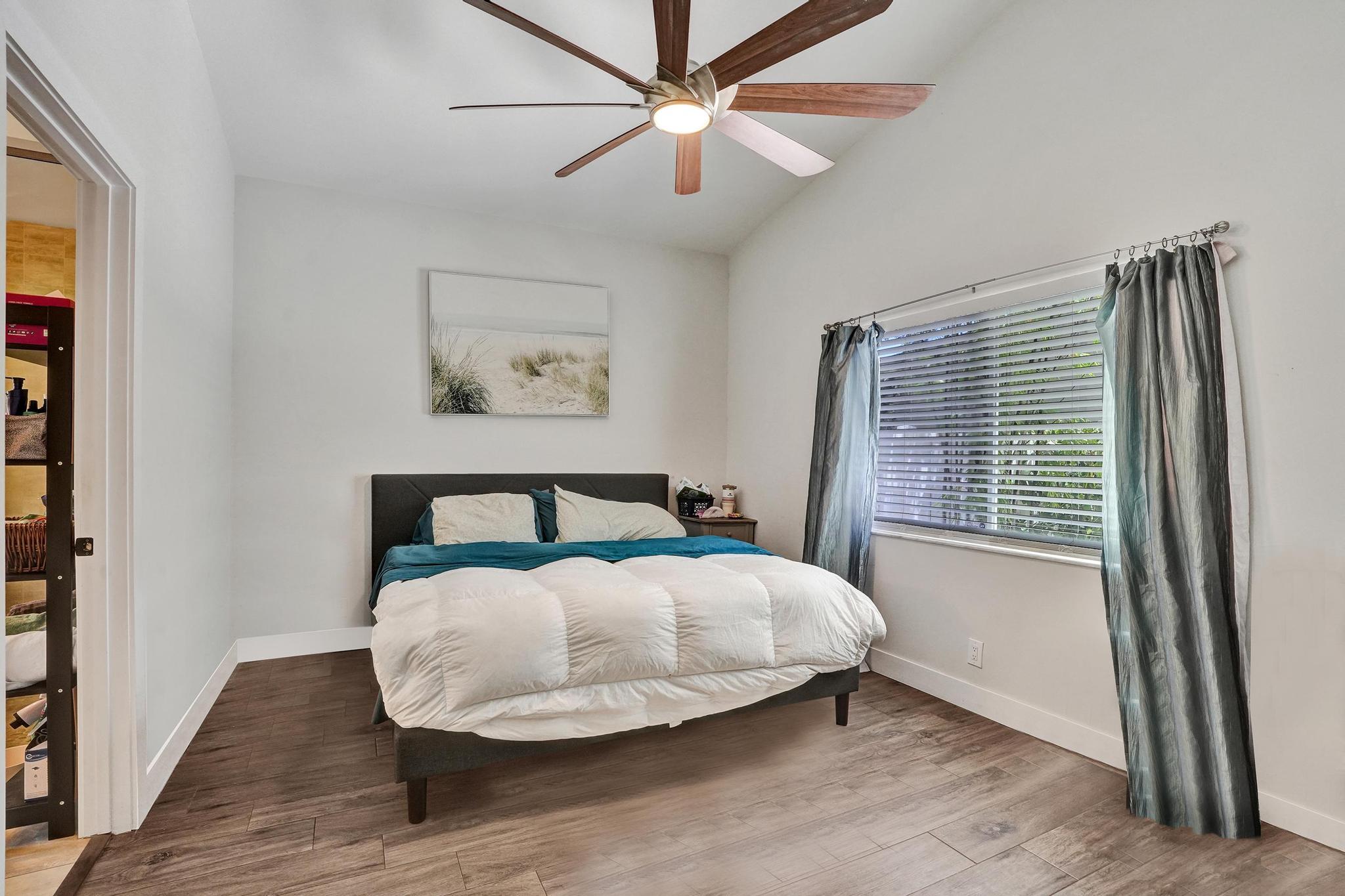 3932 NW 62nd Court