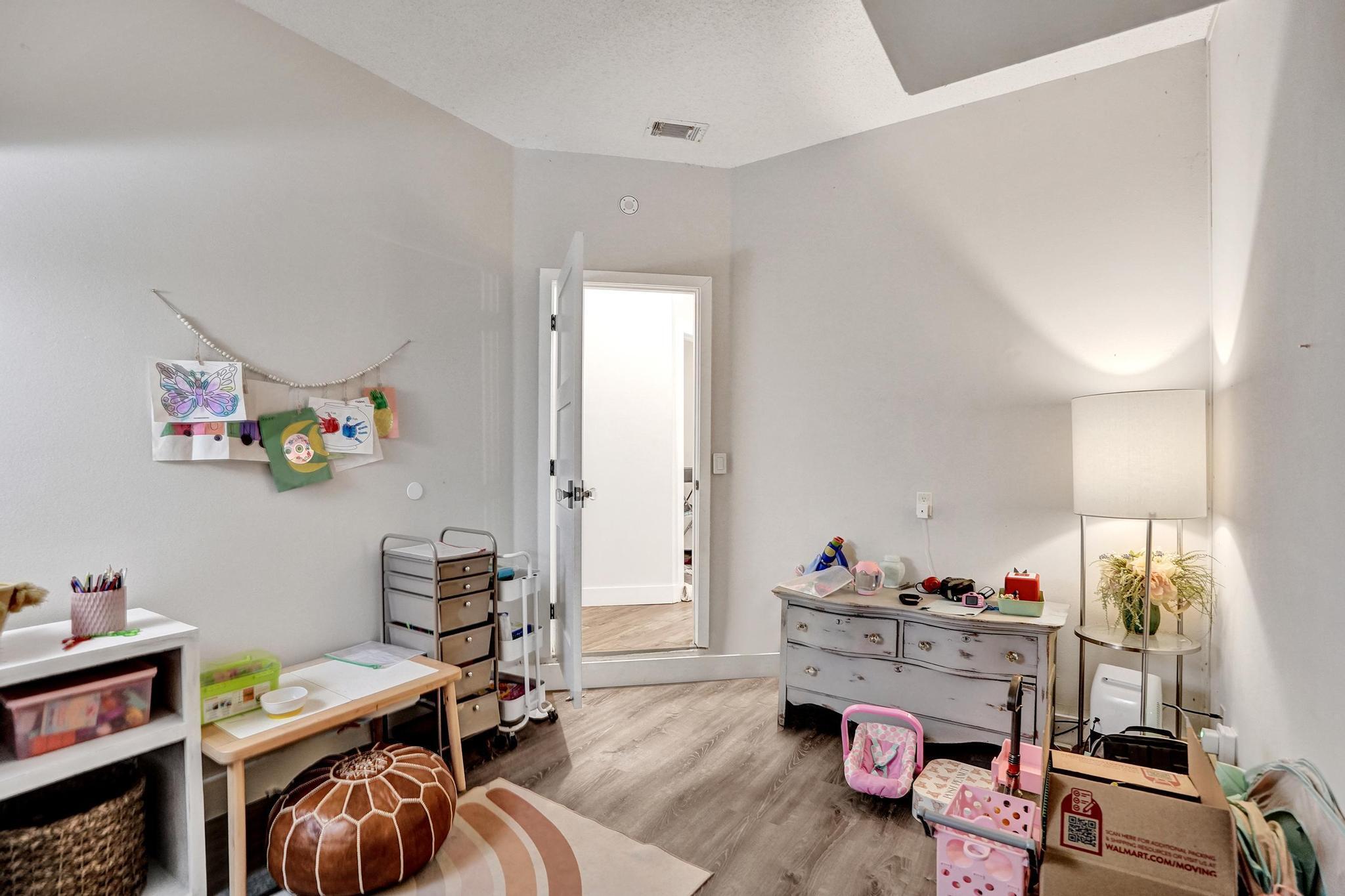 3932 NW 62nd Court
