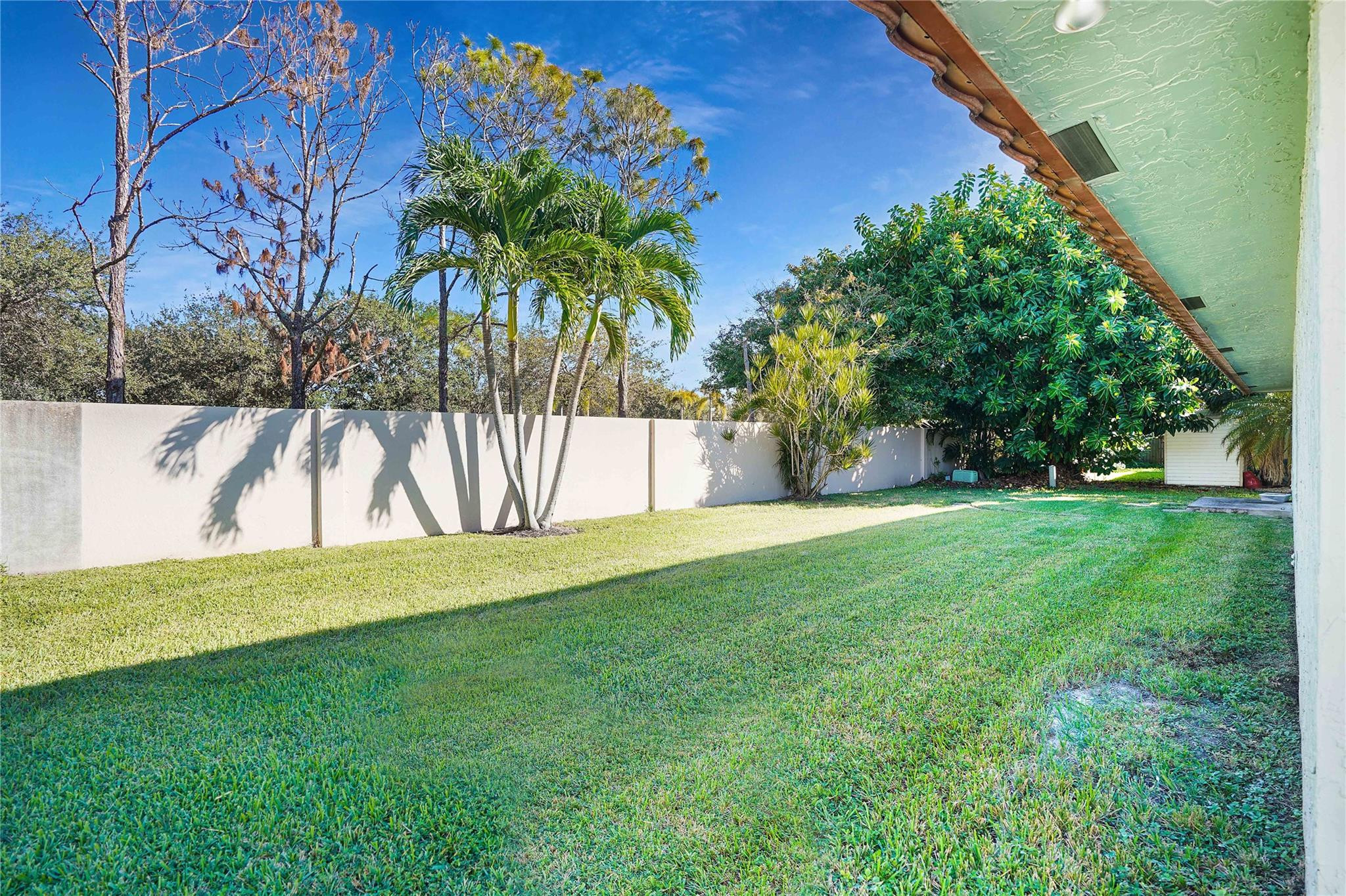 7831 NW 71ST Court