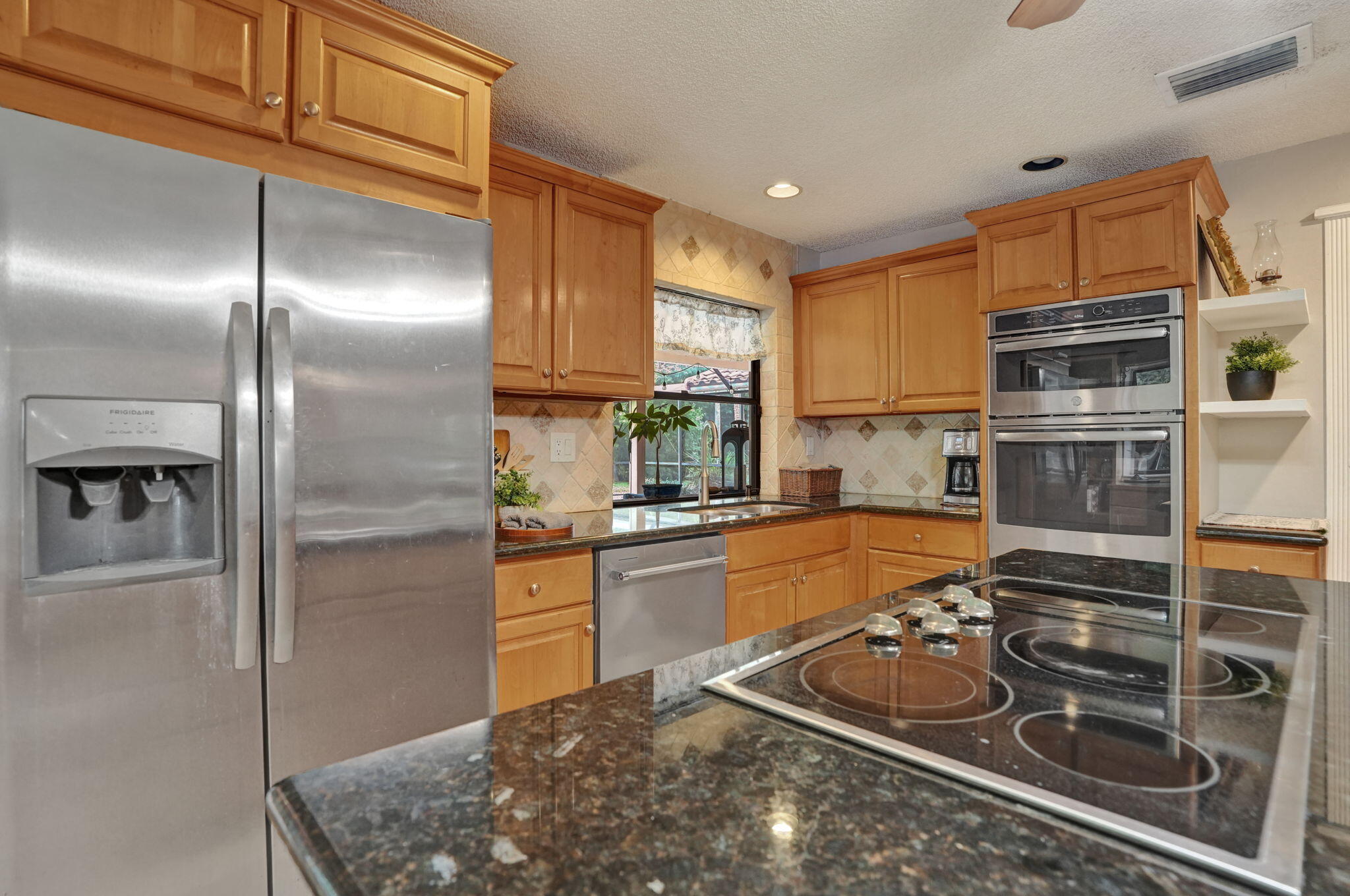 5000 NW 81st Avenue
