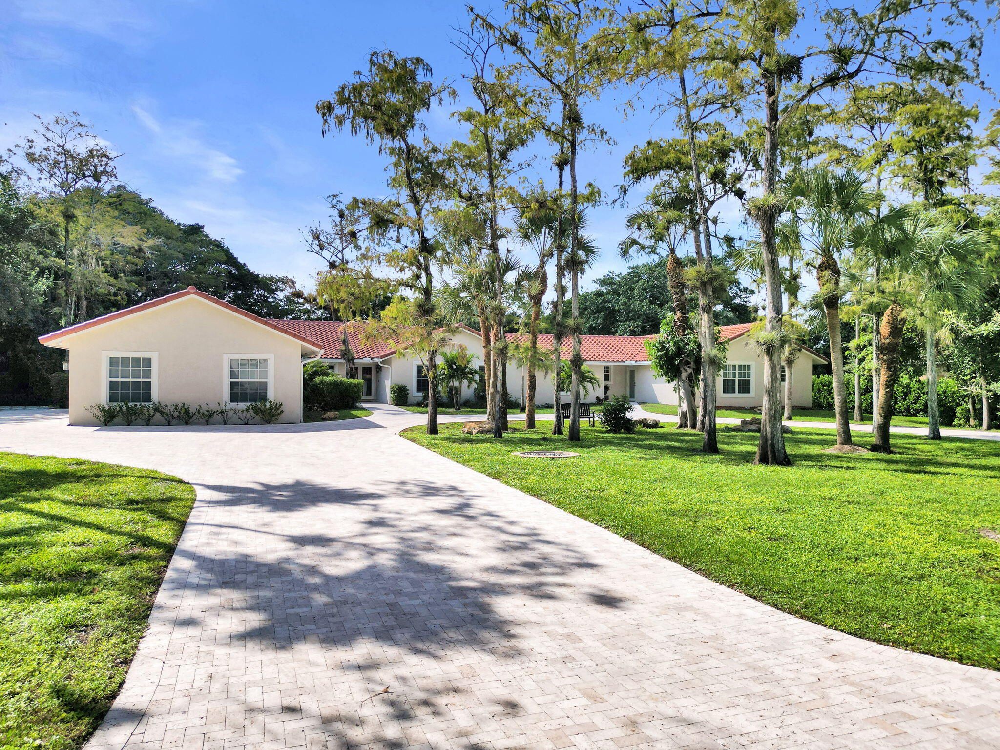 5000 NW 81st Avenue