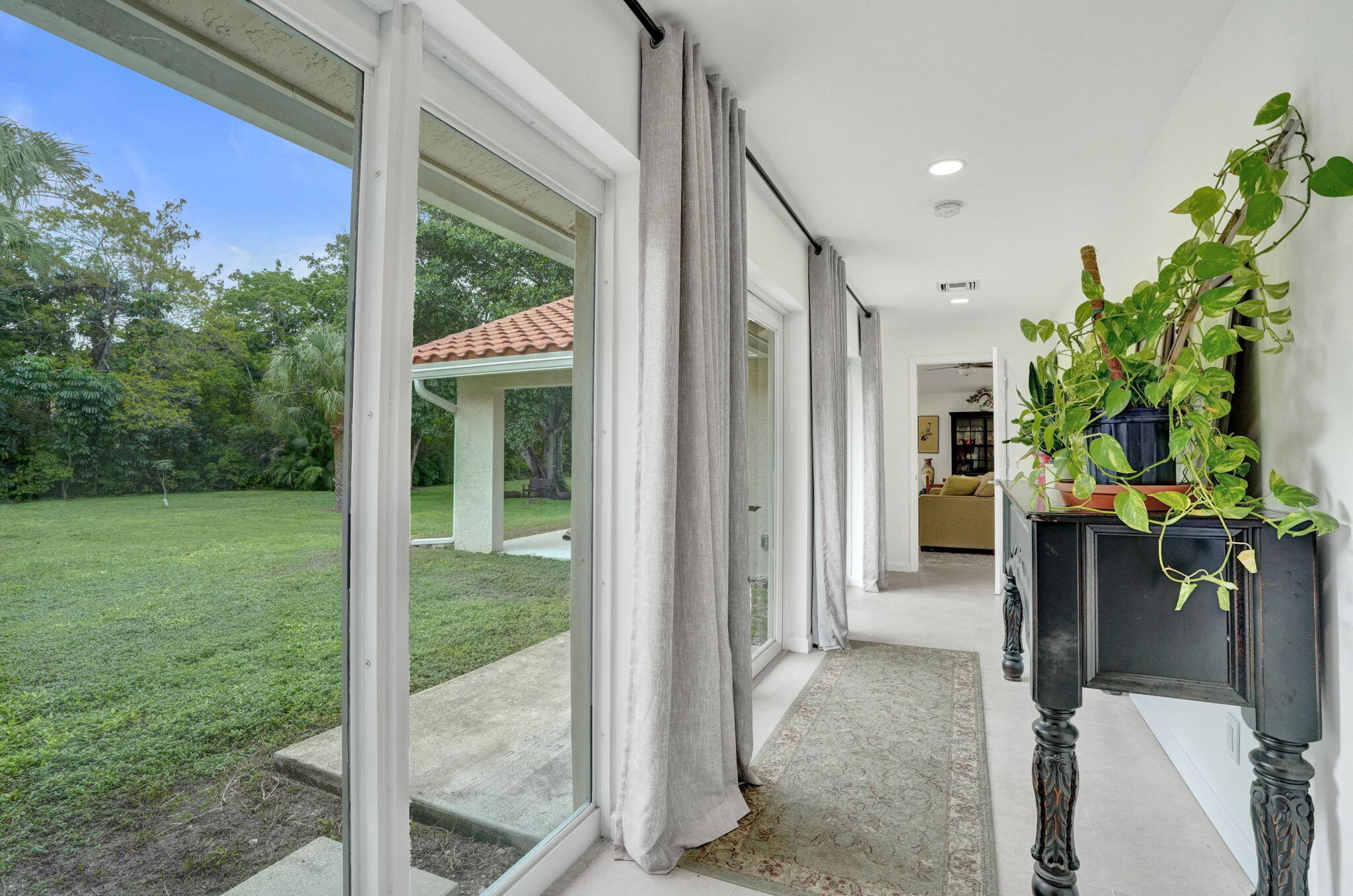 5000 NW 81st Avenue