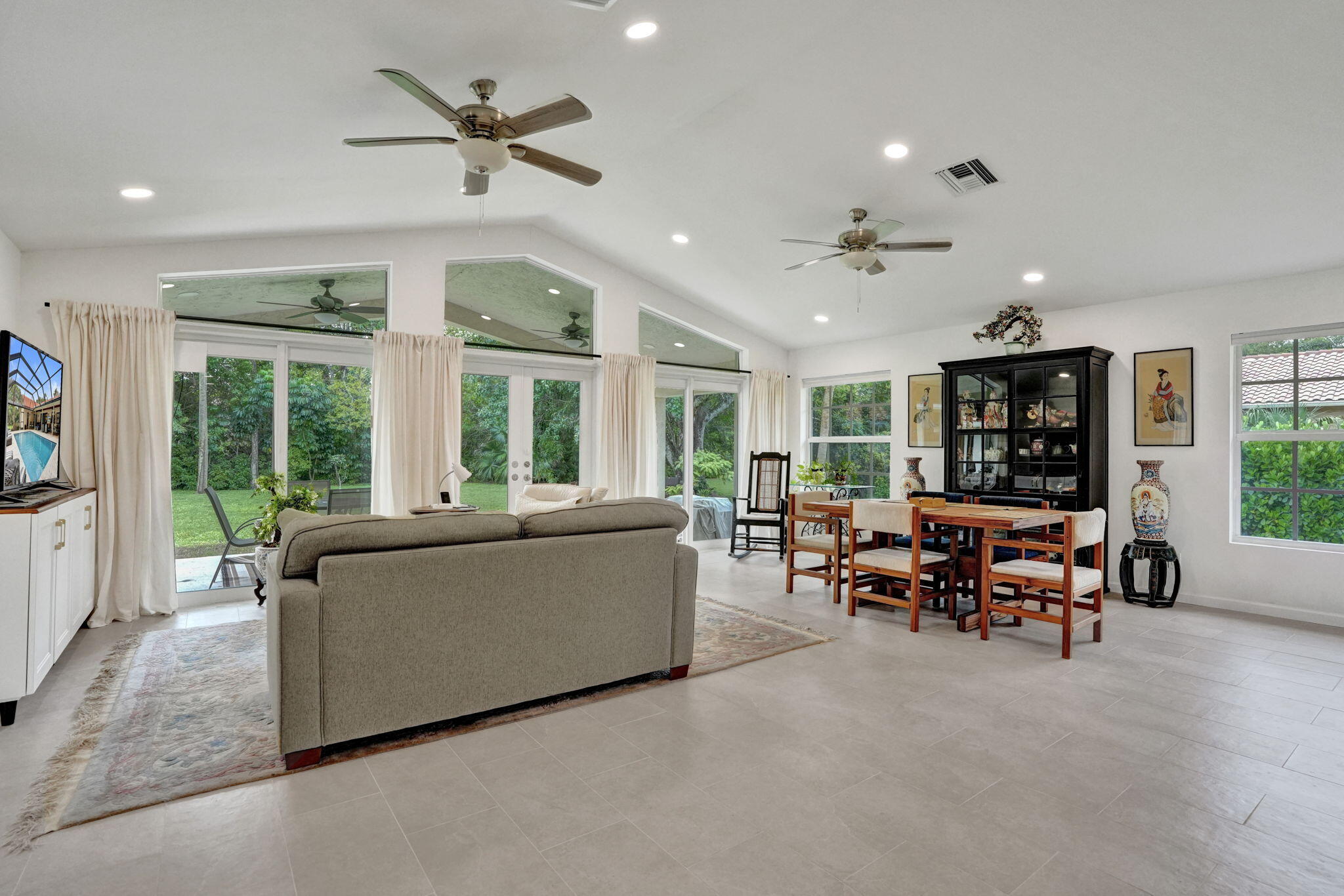 5000 NW 81st Avenue