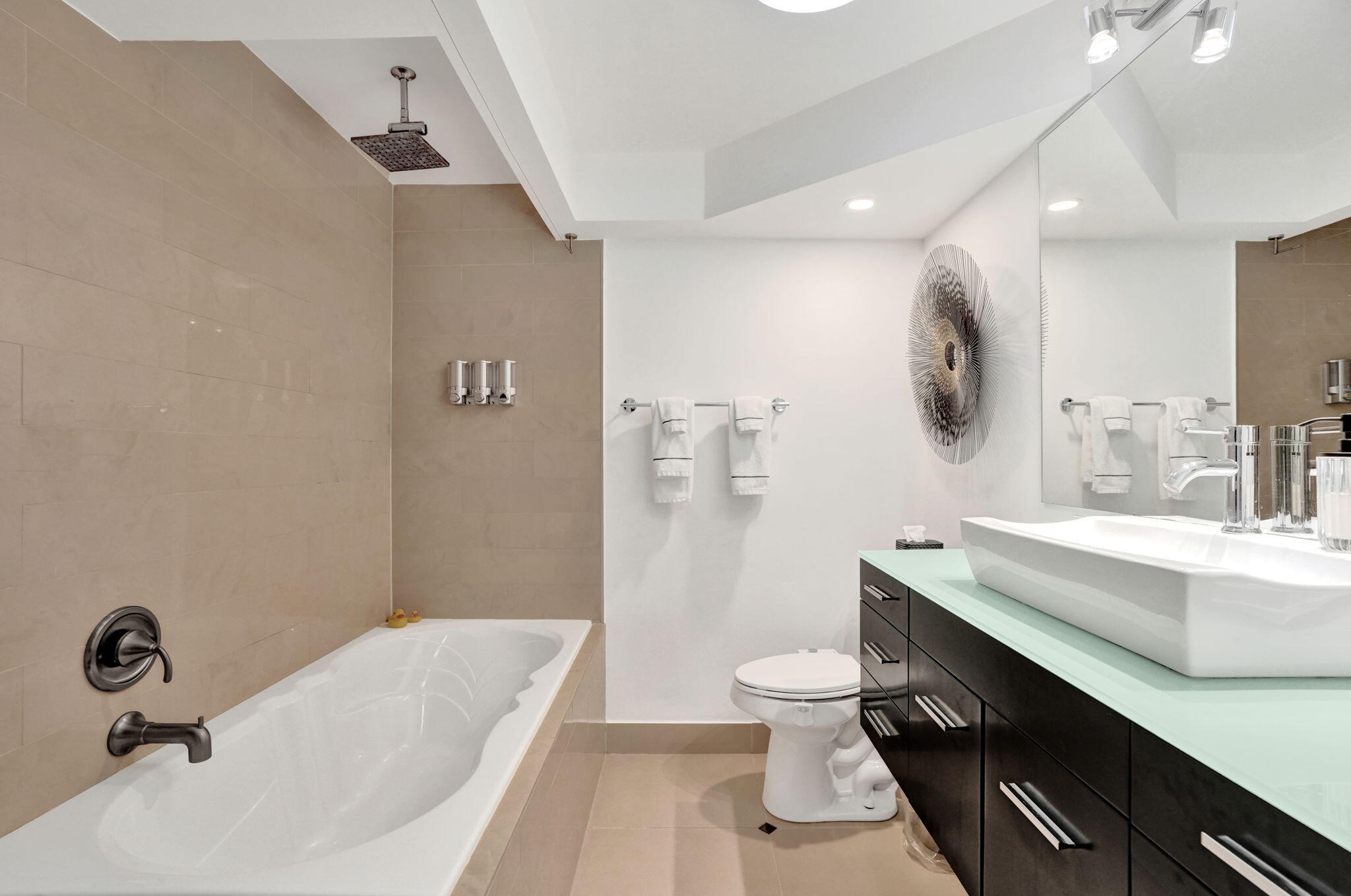 3000 NE 5TH Terrace 102-A