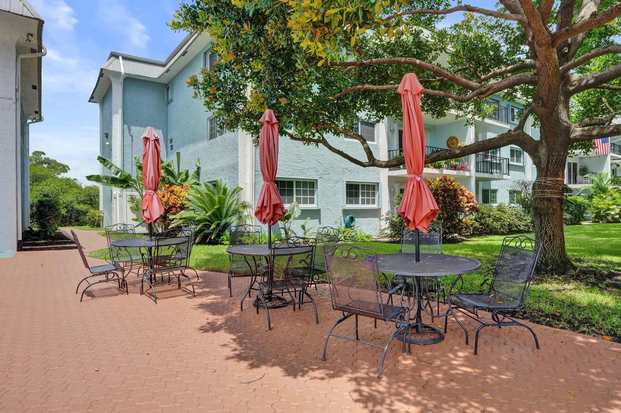 3000 NE 5TH Terrace 102-A