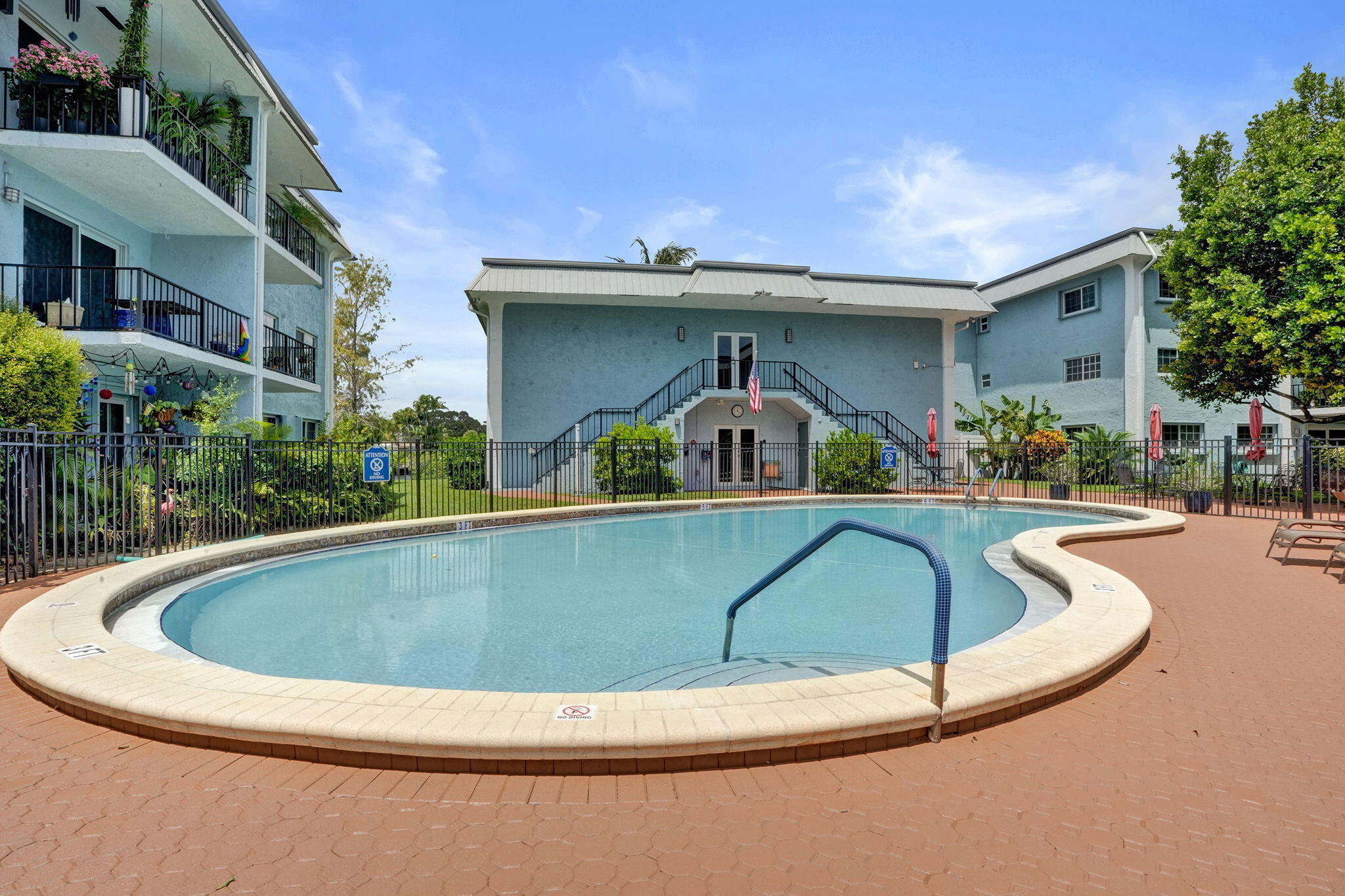 3000 NE 5TH Terrace 102-A