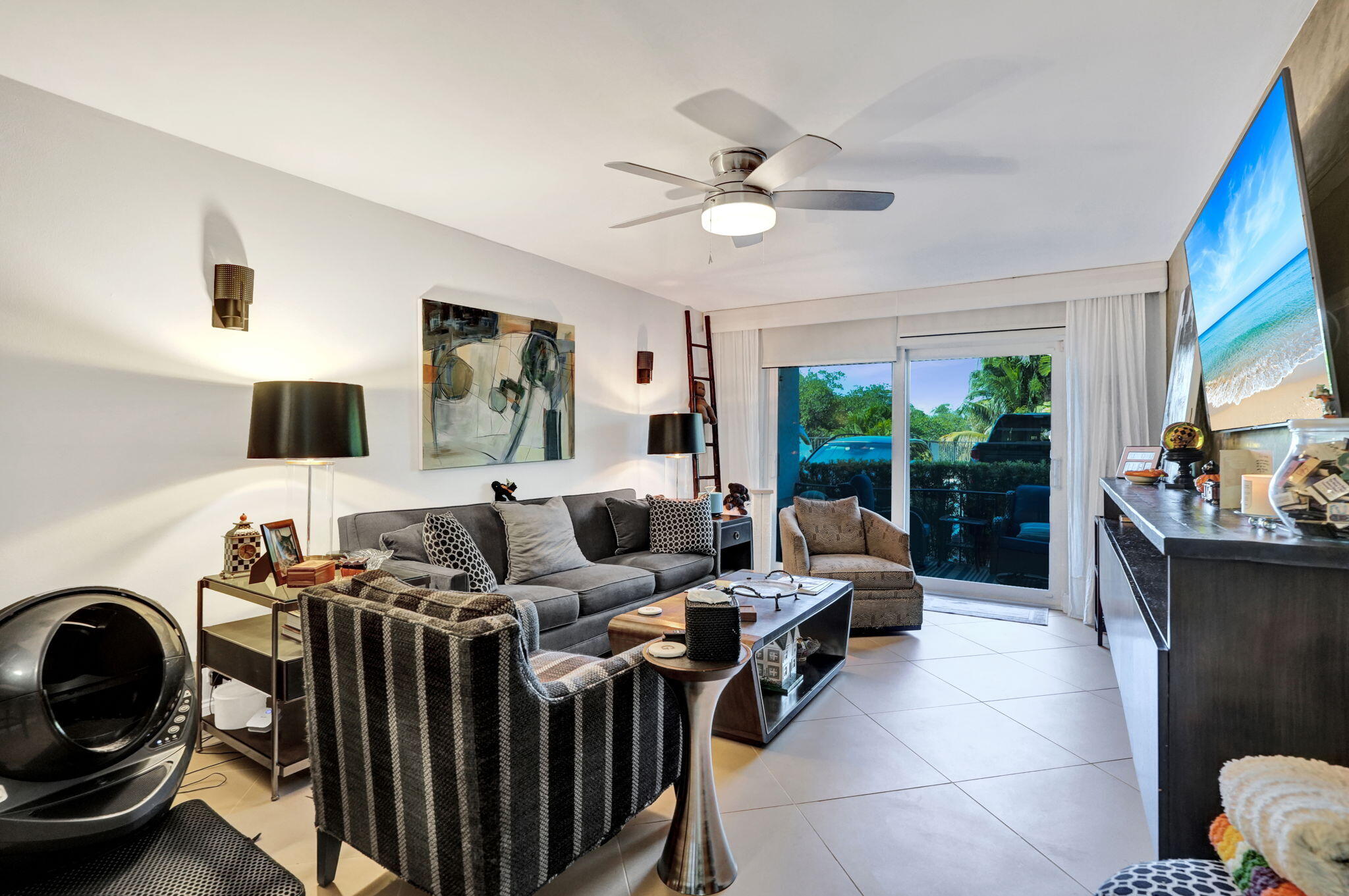 3000 NE 5TH Terrace 102-A