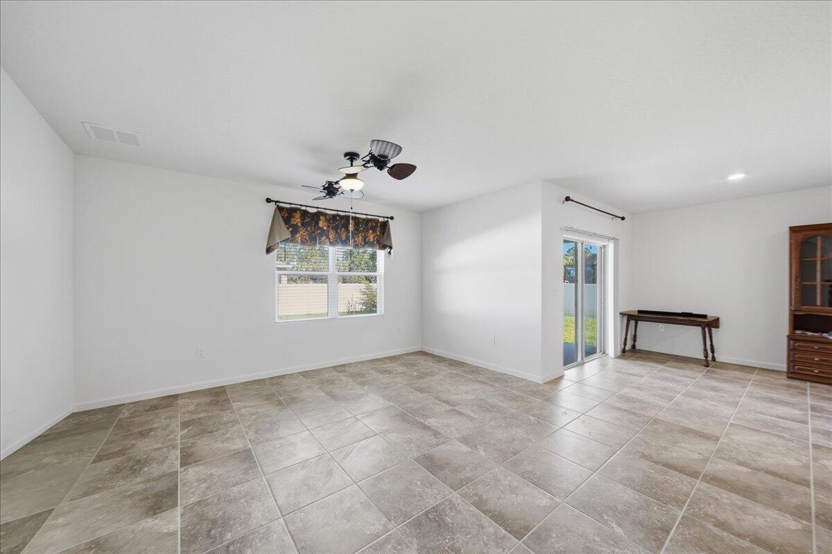 2270 Gascon Road SW