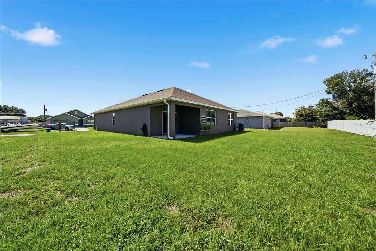 2270 Gascon Road SW