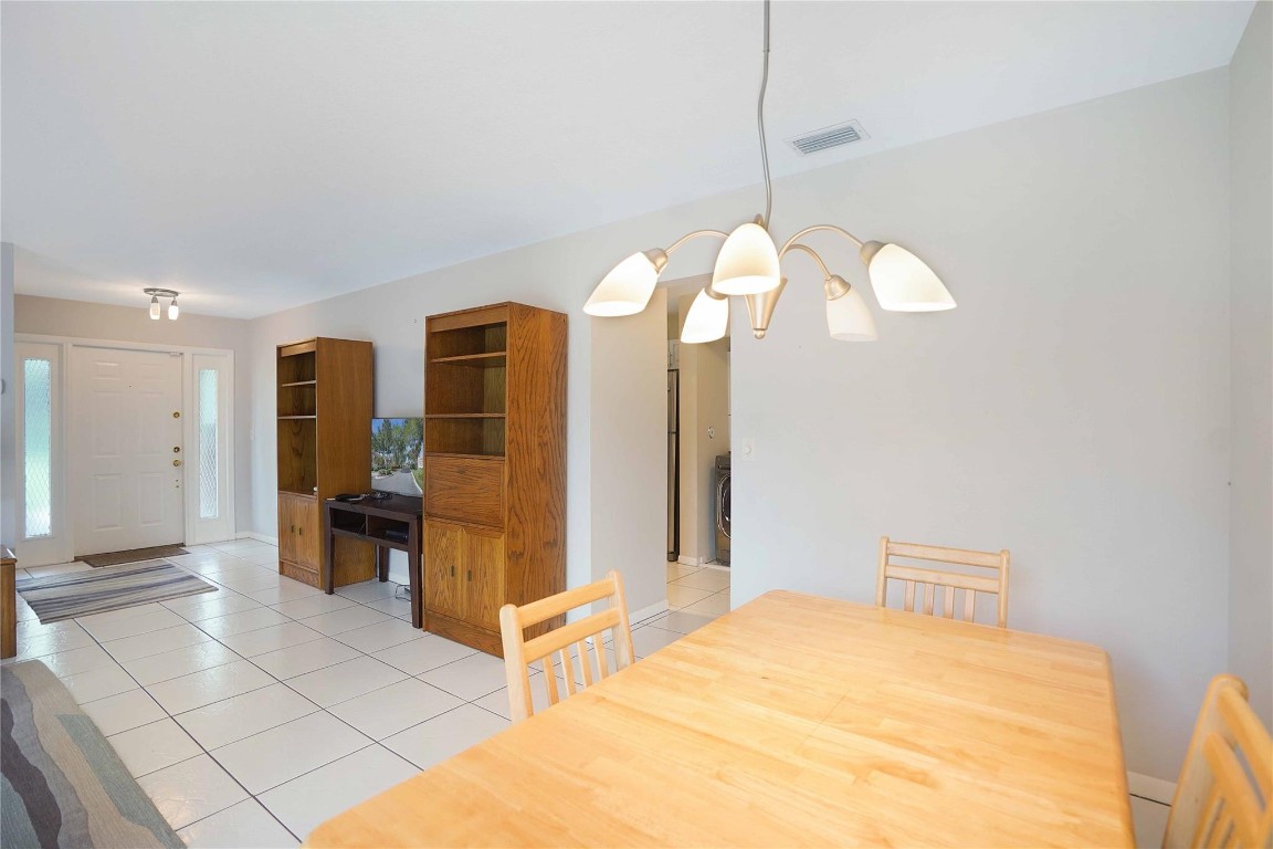 3954-C Cocoplum Cir 3615