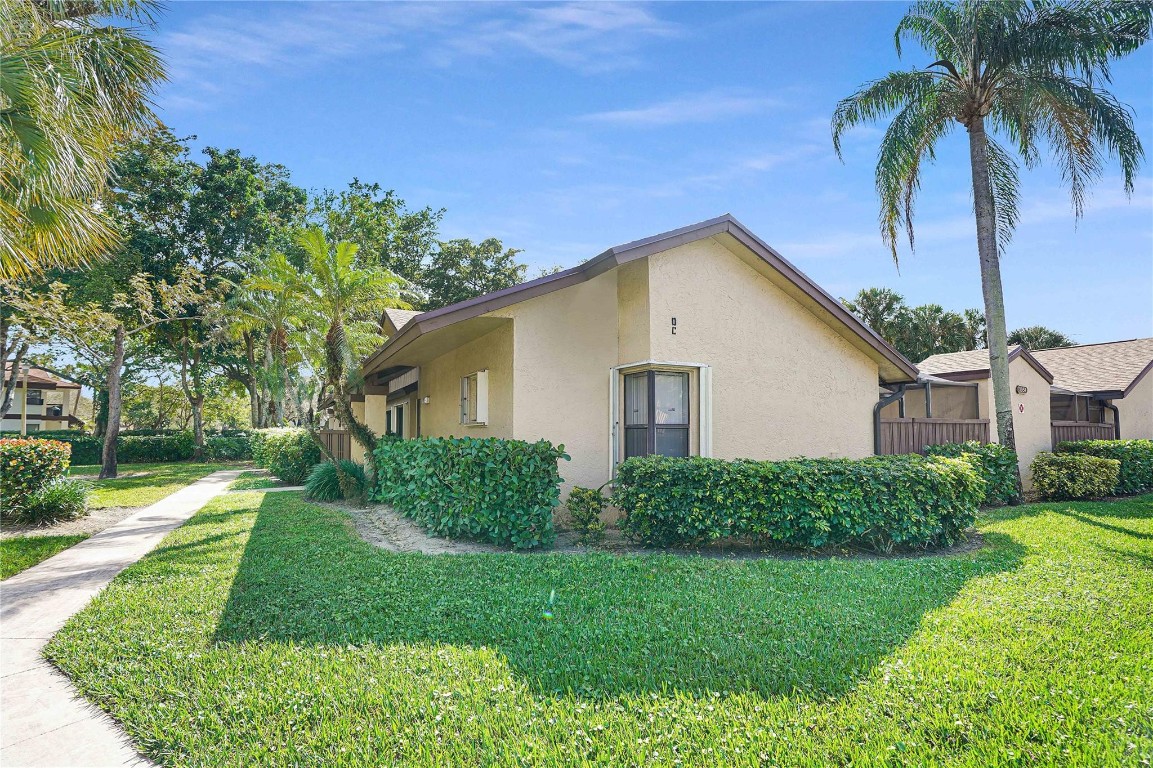 3954-C Cocoplum Cir 3615