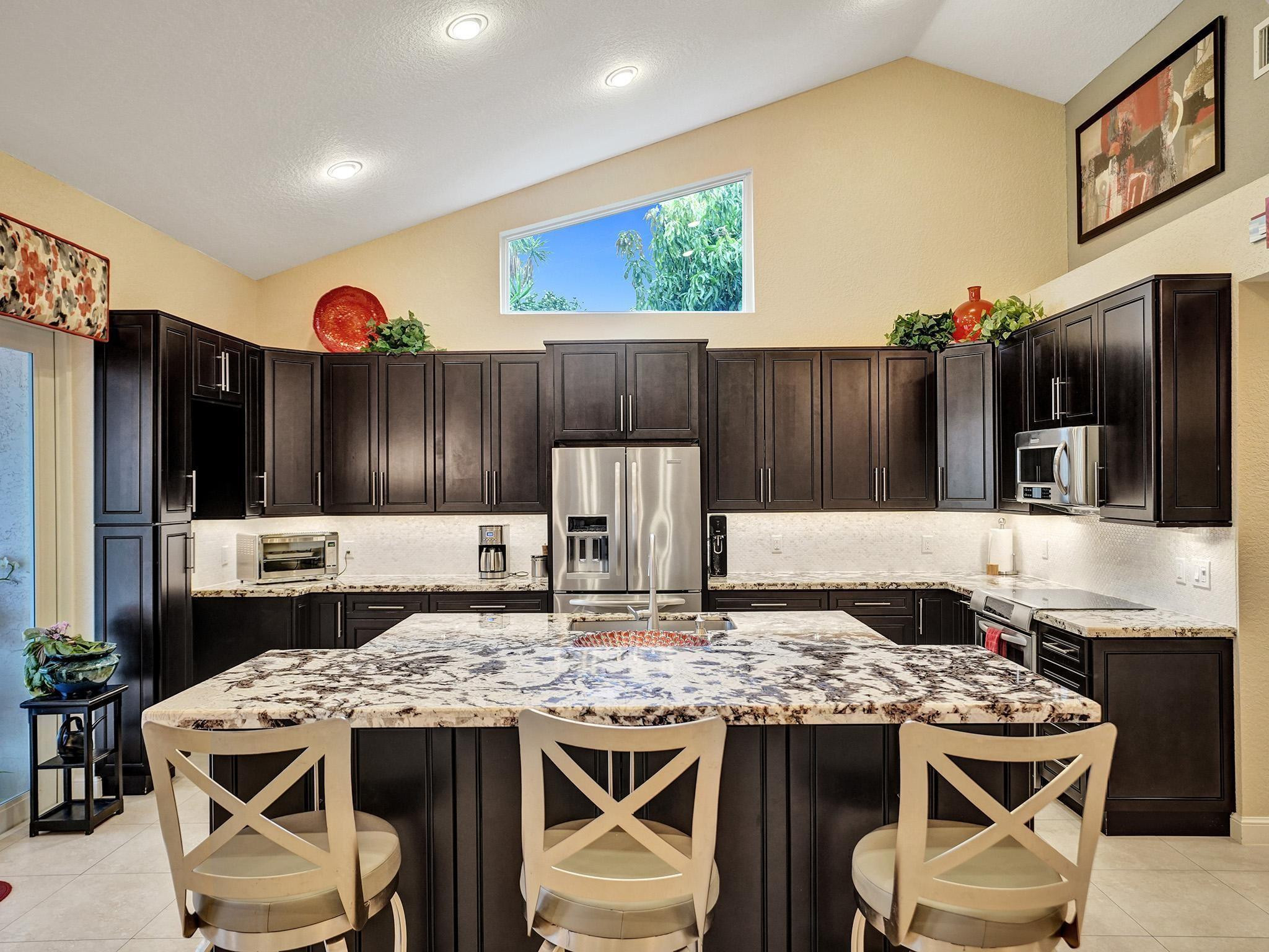 10770 Haydn Dr