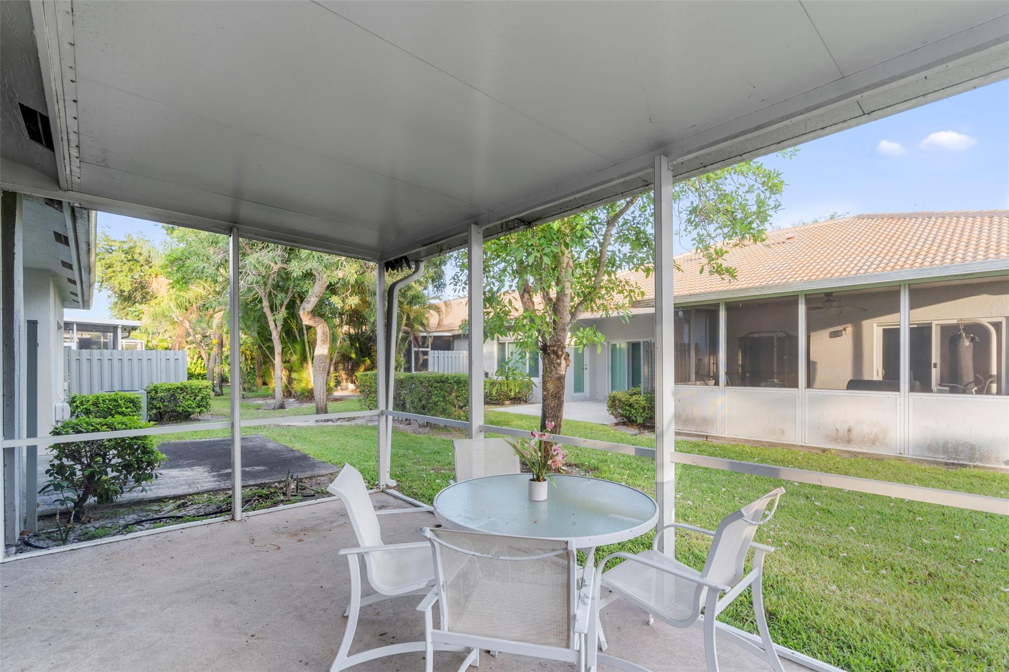 4758 SW 12th Pl