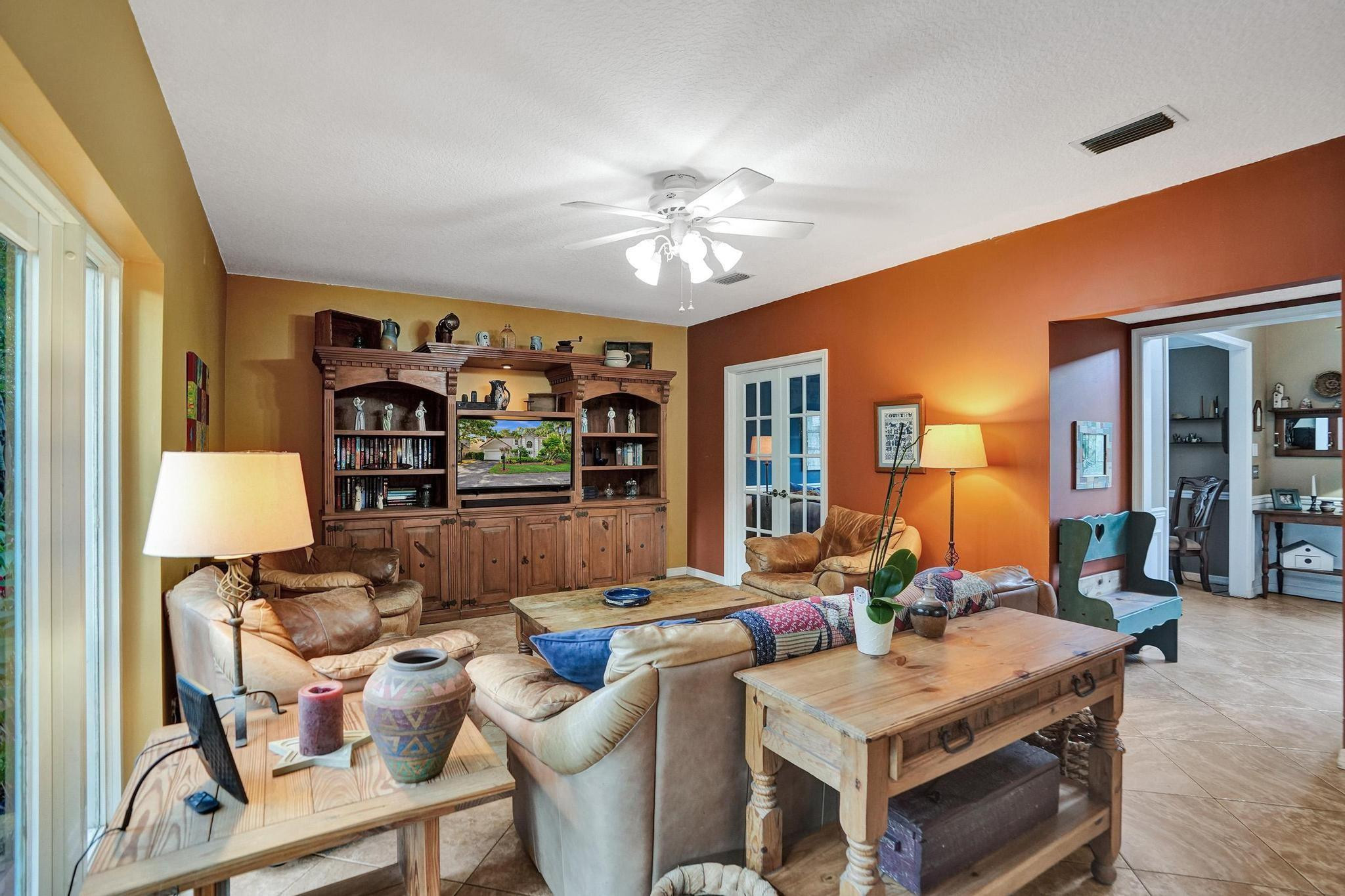7491 Red Bay Pl
