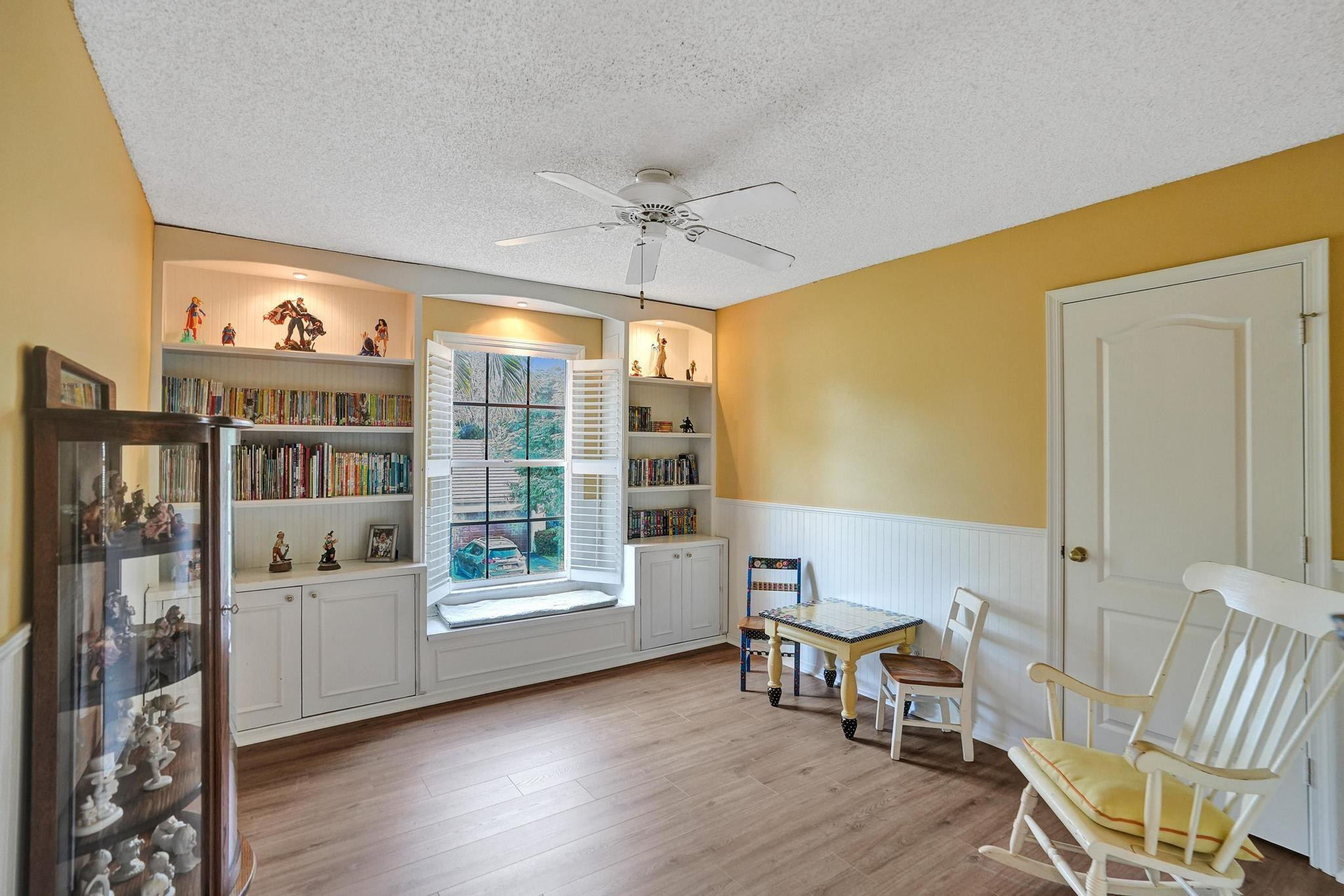 7491 Red Bay Pl