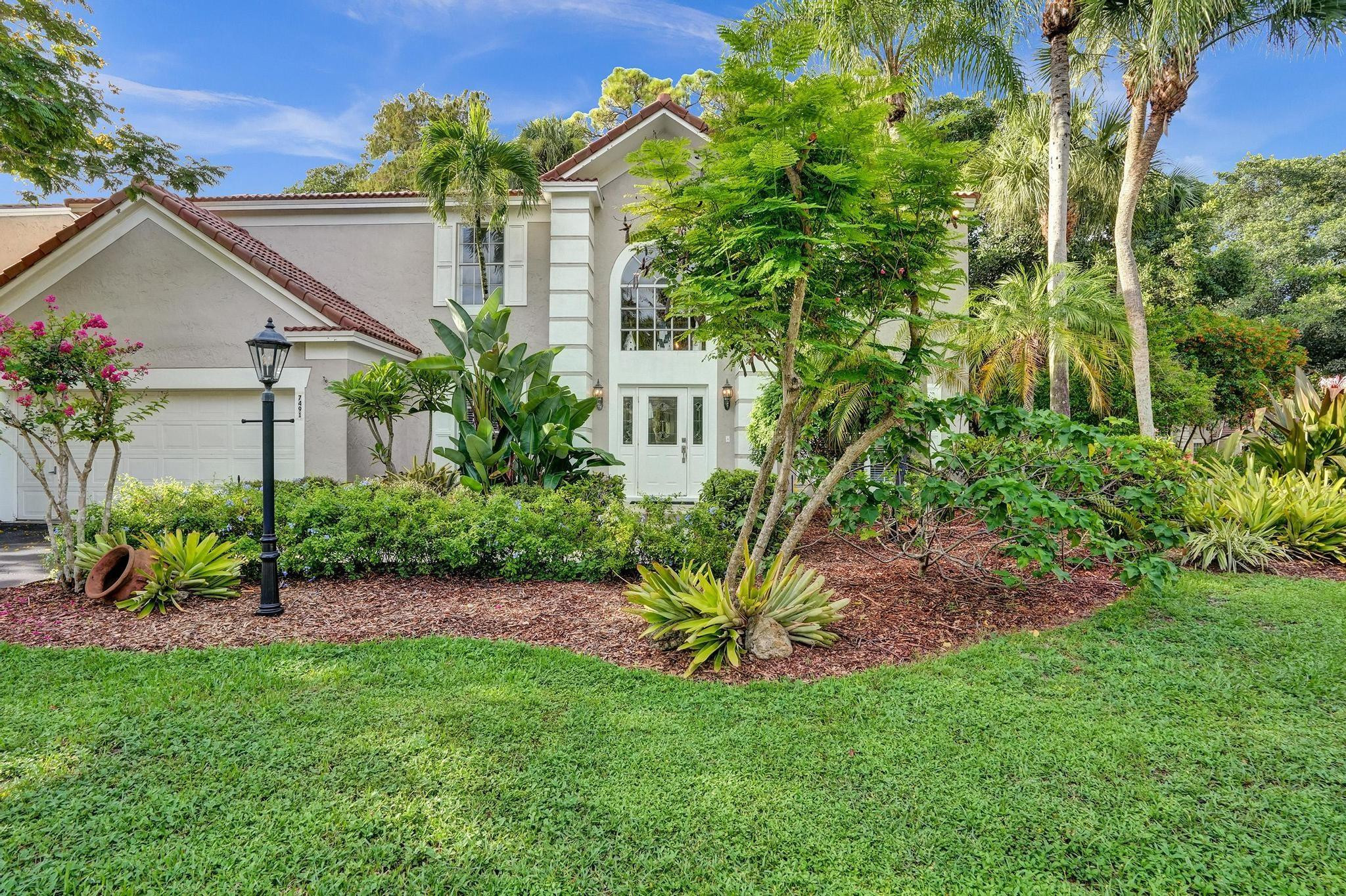 7491 Red Bay Pl