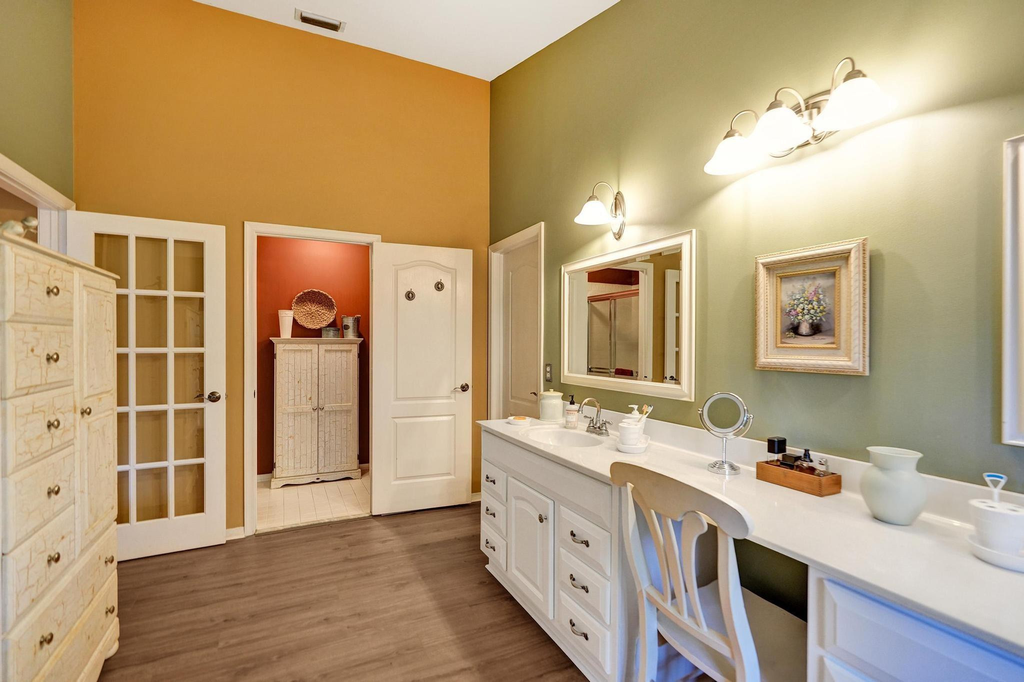 7491 Red Bay Pl