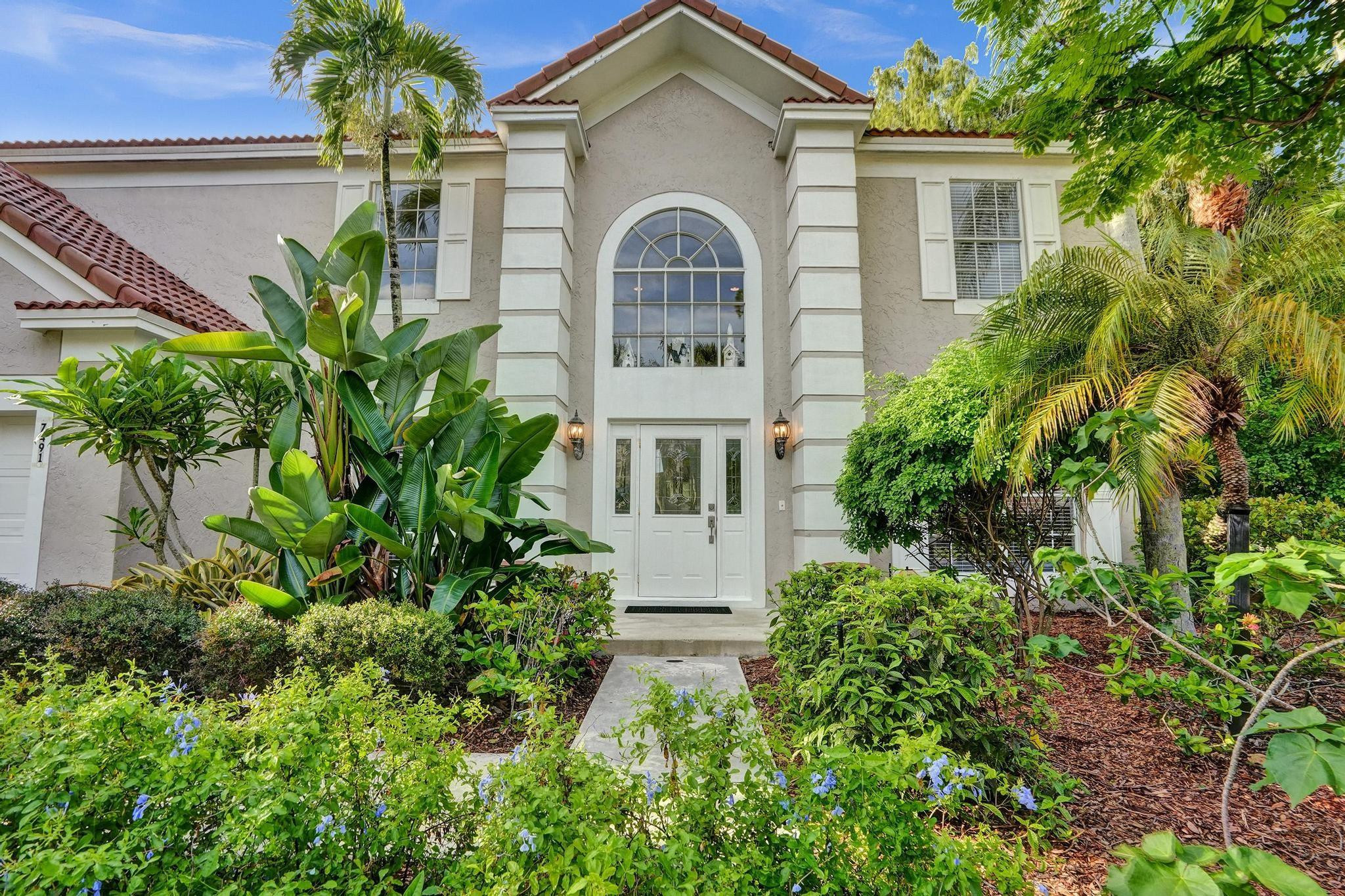 7491 Red Bay Pl