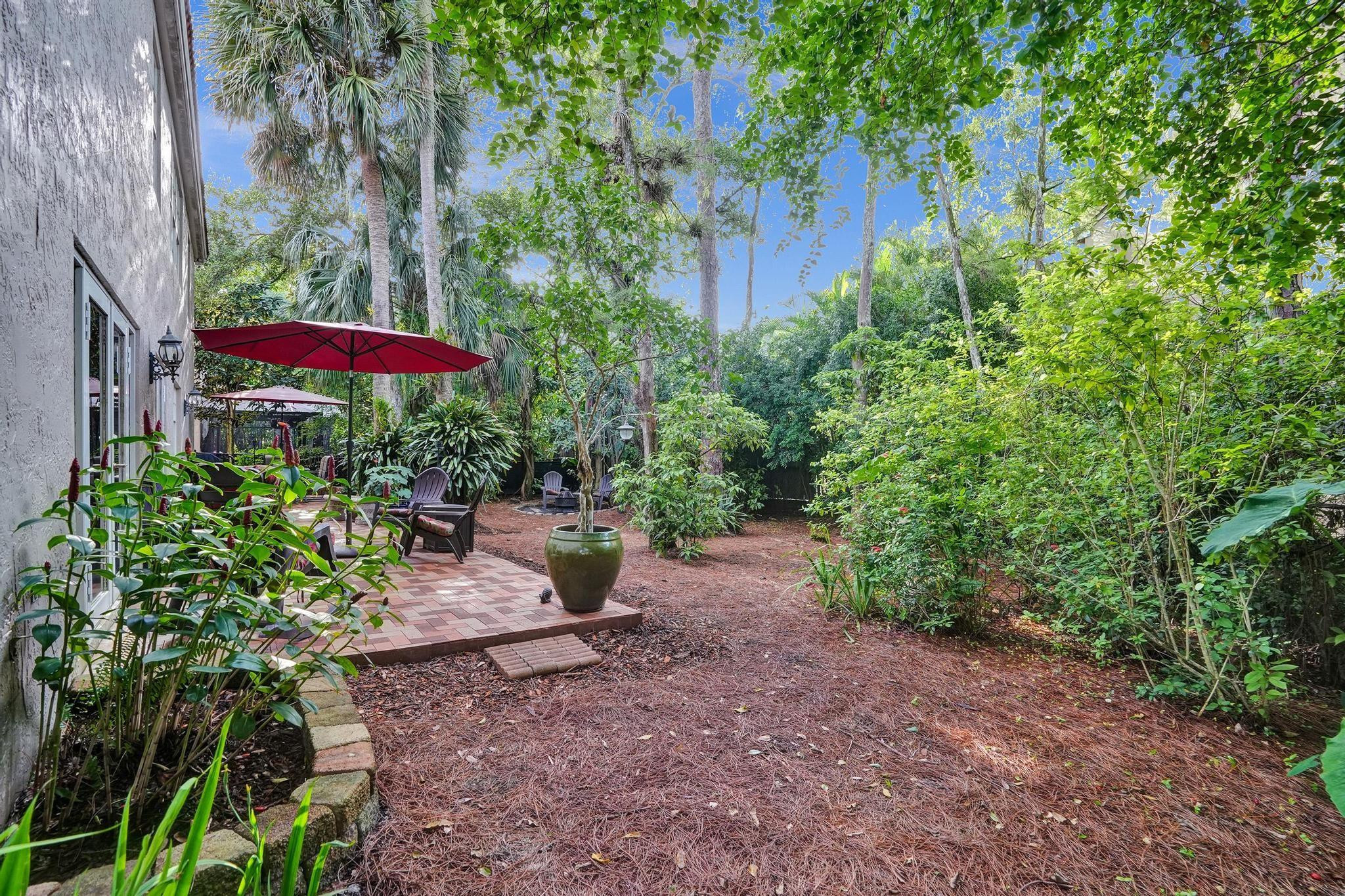 7491 Red Bay Pl