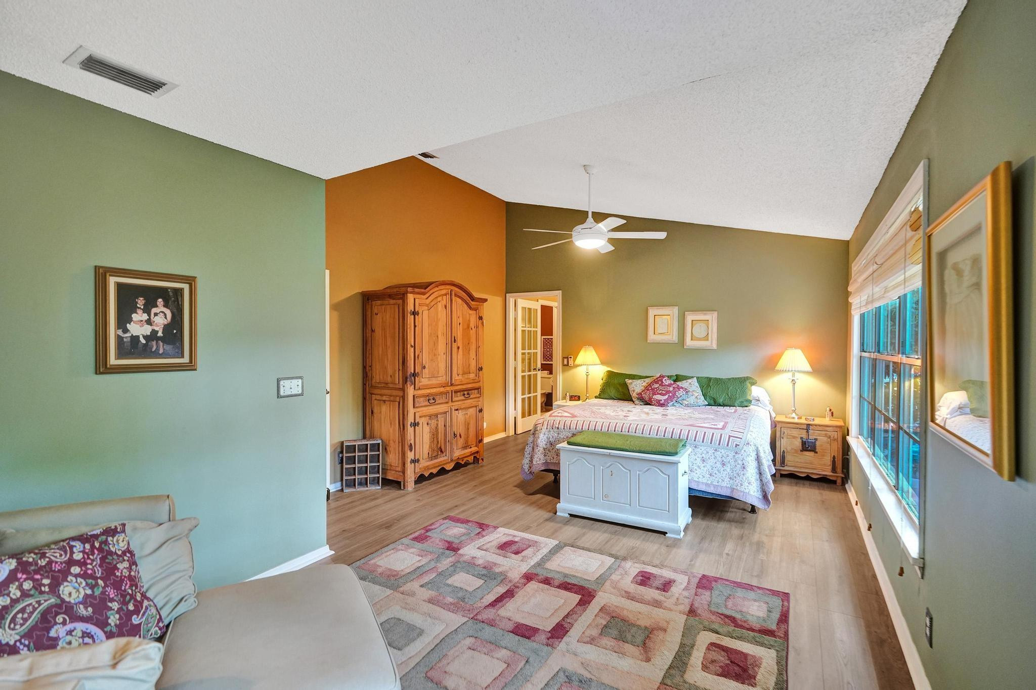7491 Red Bay Pl