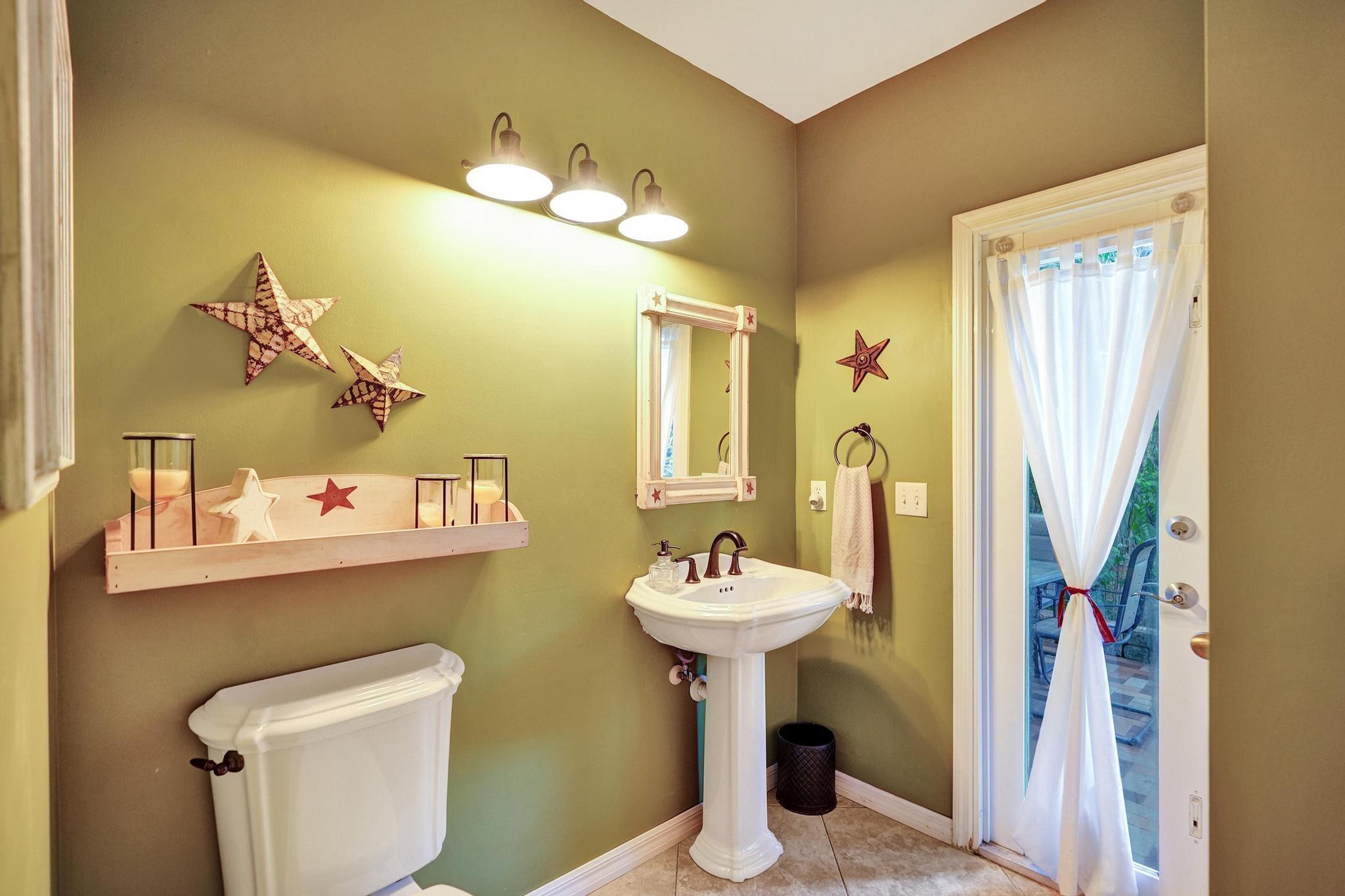 7491 Red Bay Pl