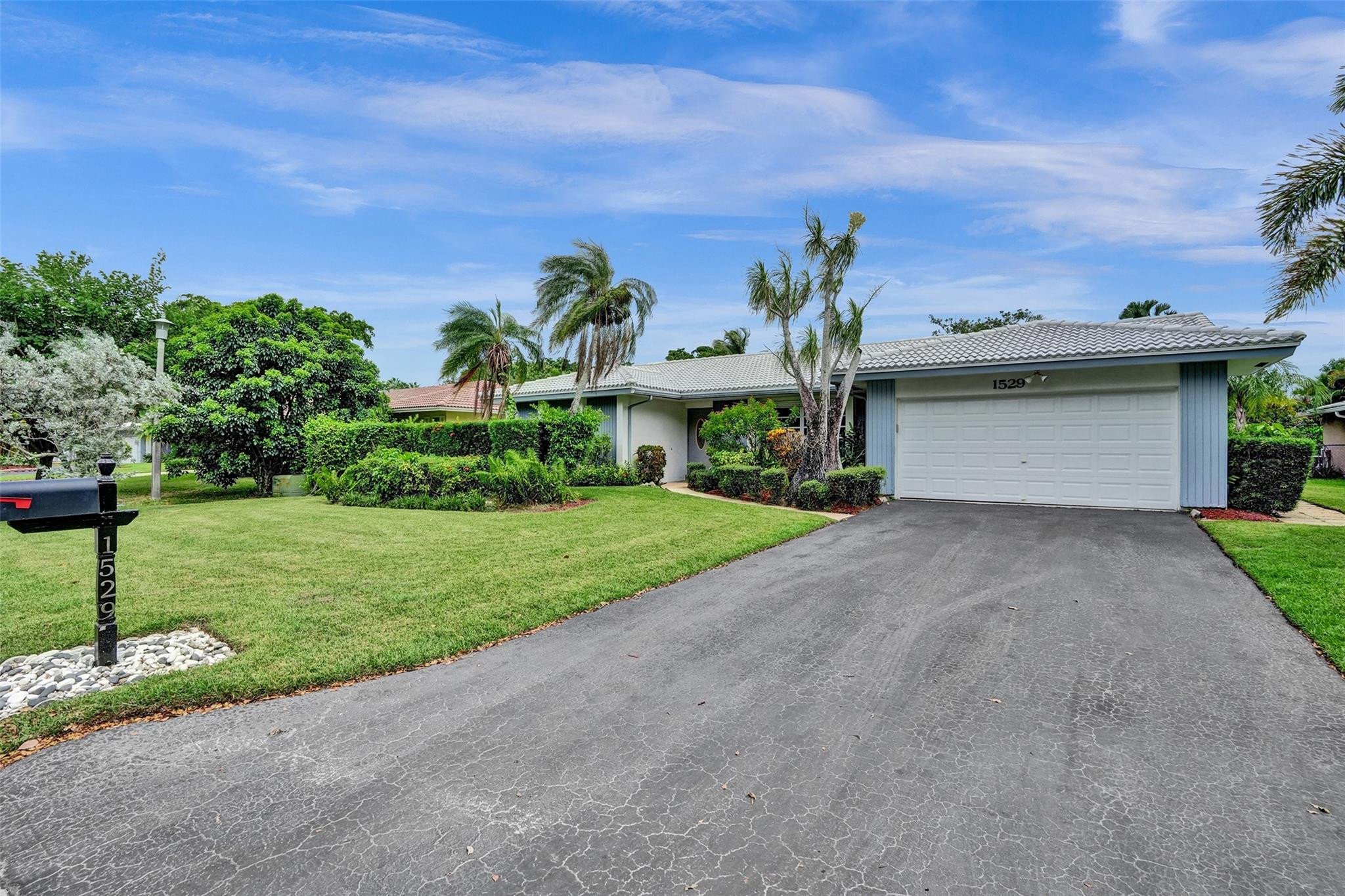 1529 NW 85th Dr