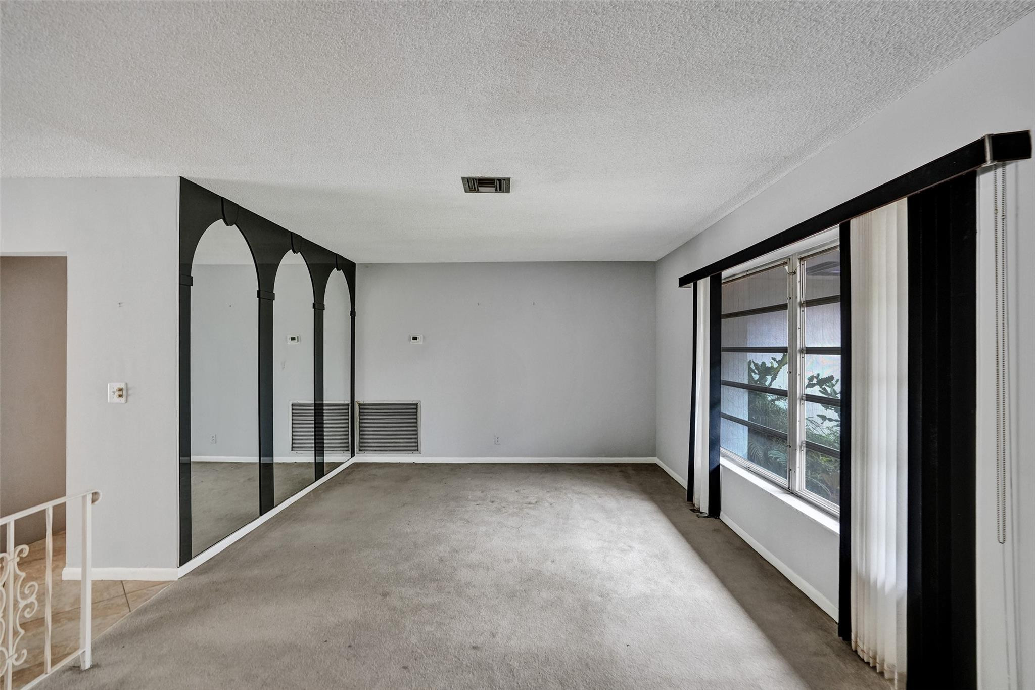 1529 NW 85th Dr