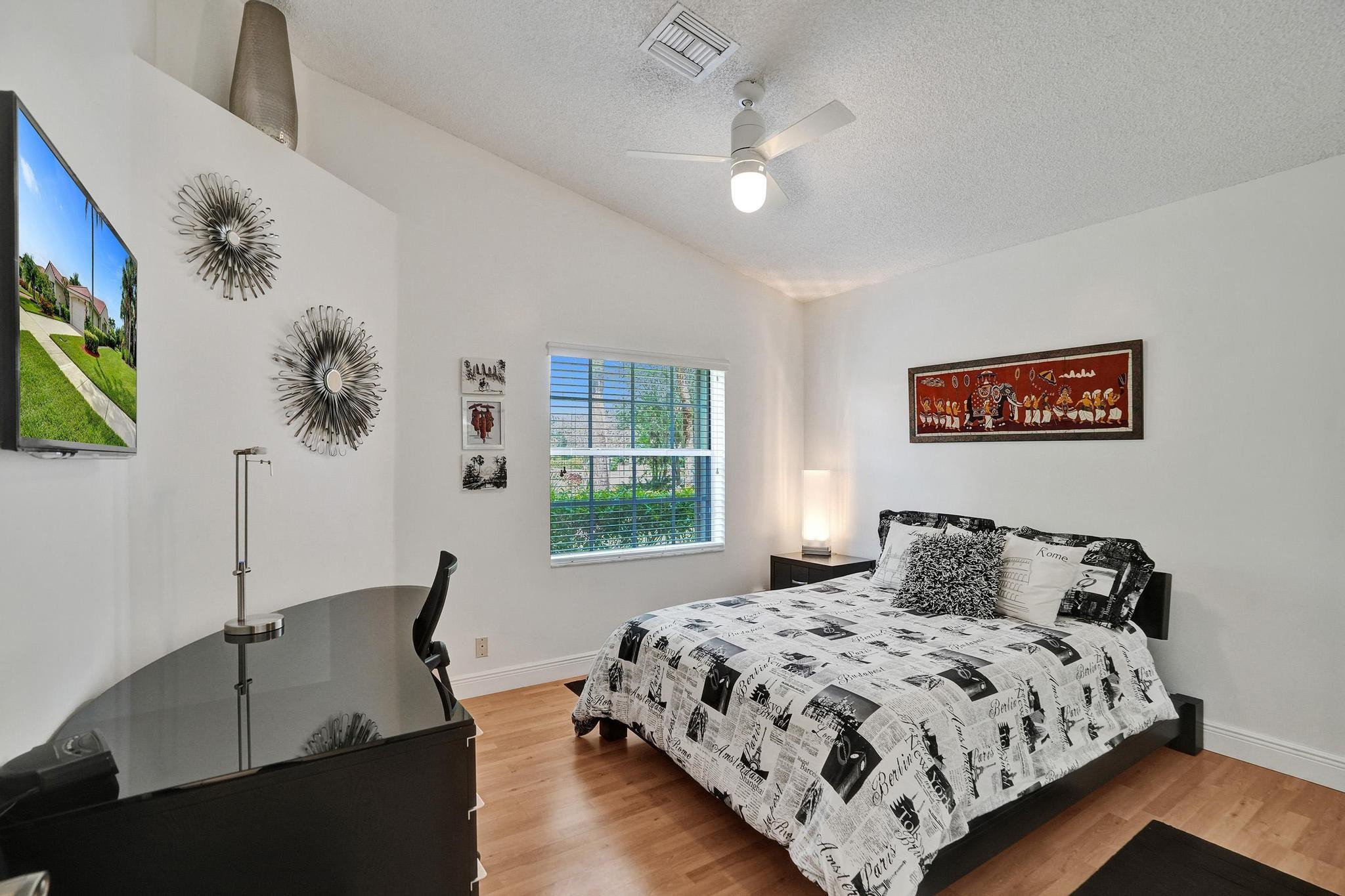 6212 Floral Lakes Drive