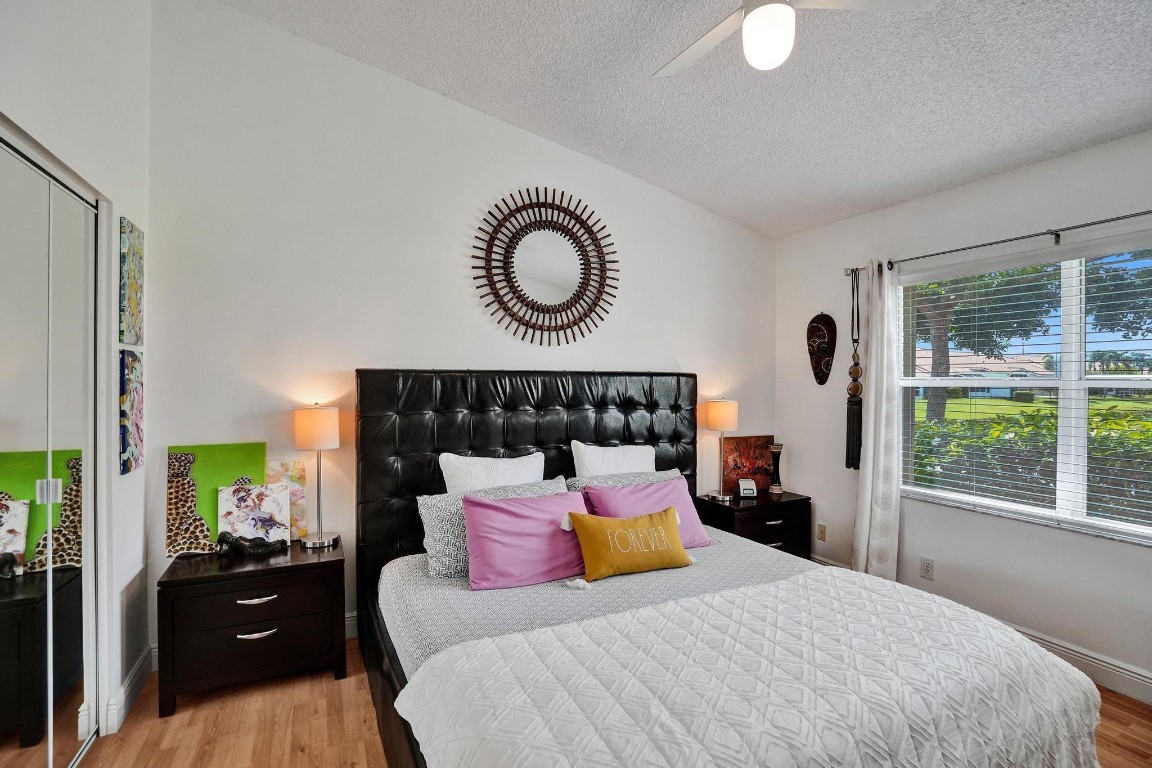 6212 Floral Lakes Drive