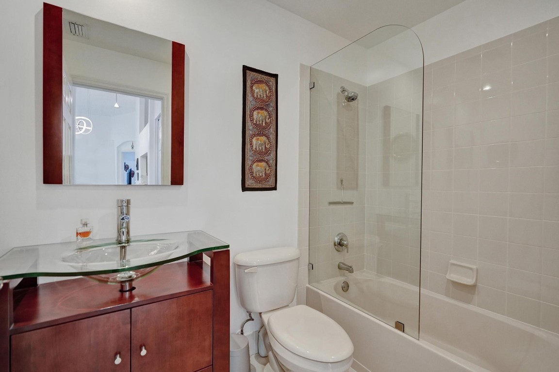 6212 Floral Lakes Drive