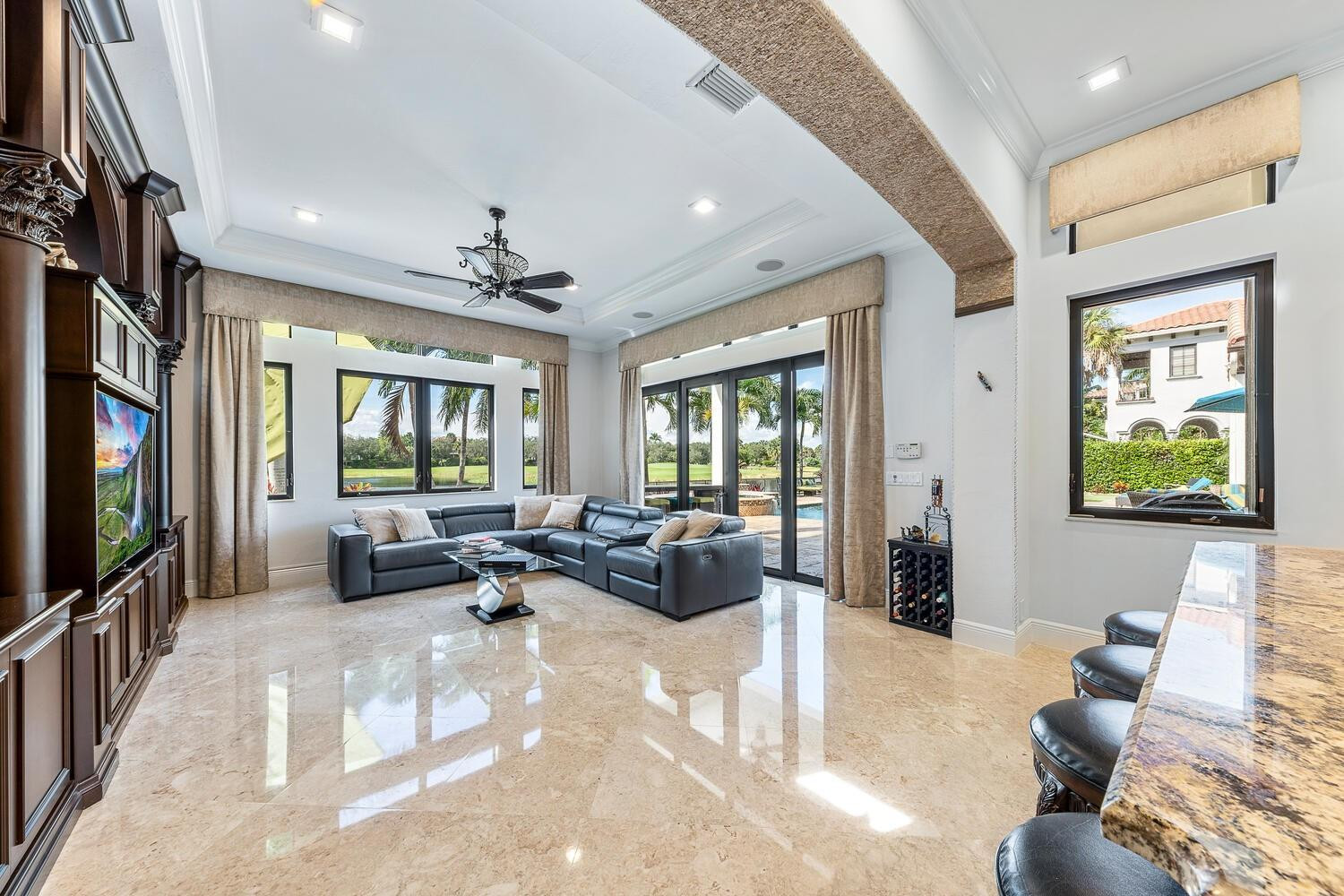 7235 Lemon Grass Dr