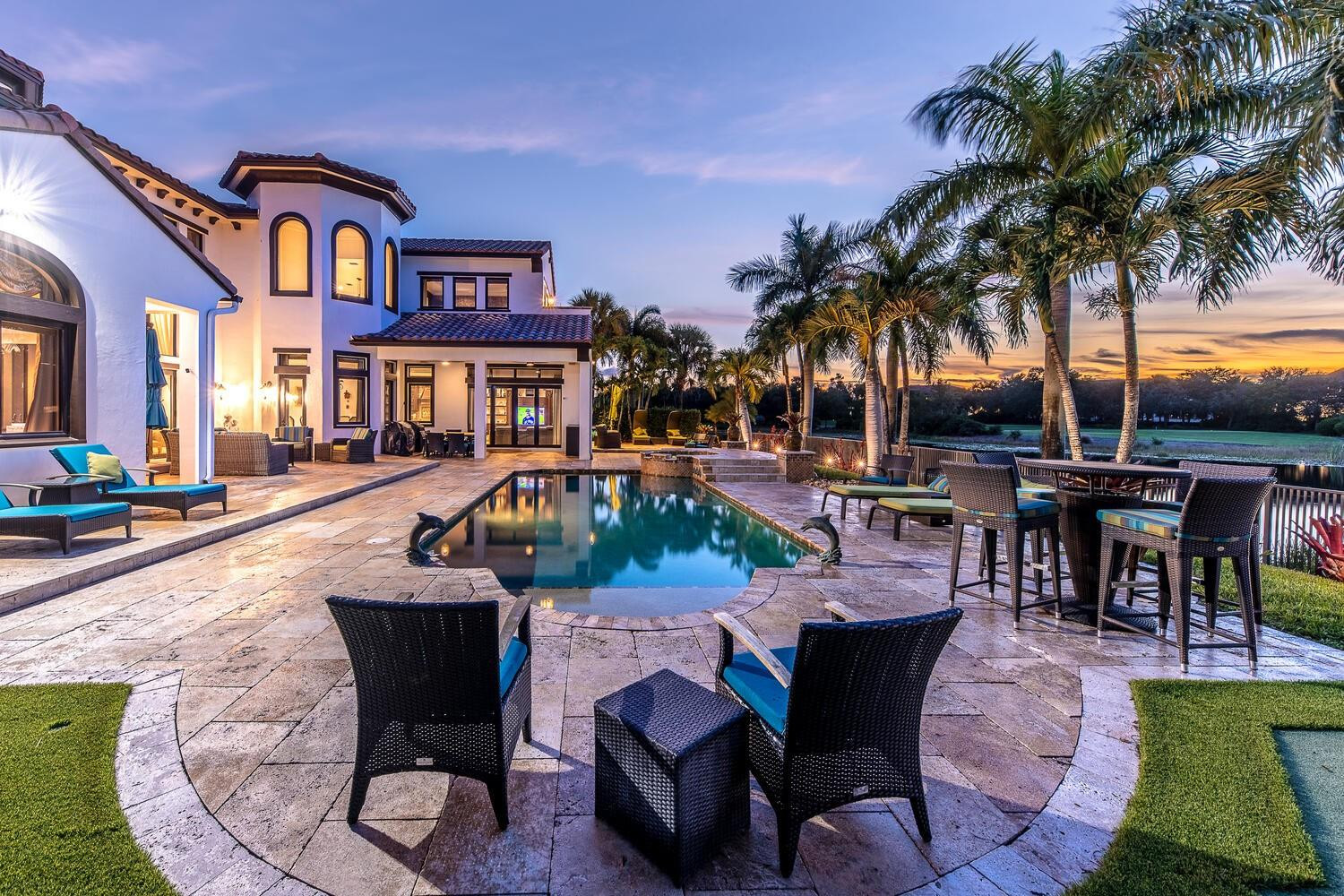 7235 Lemon Grass Dr
