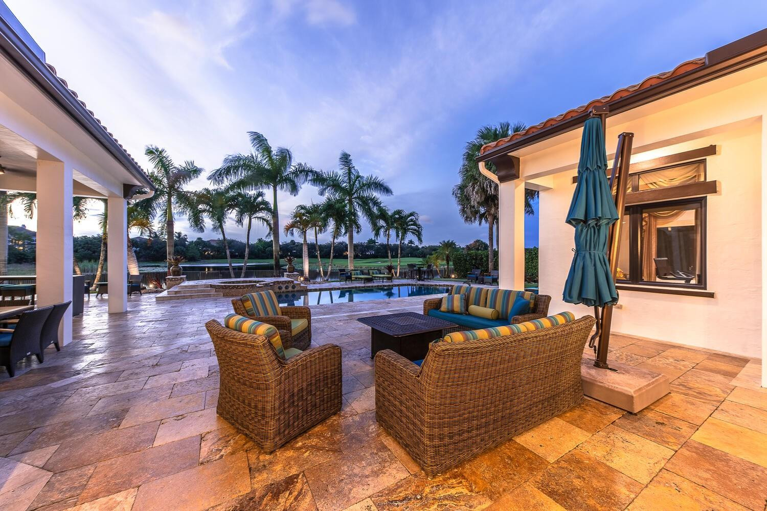 7235 Lemon Grass Dr