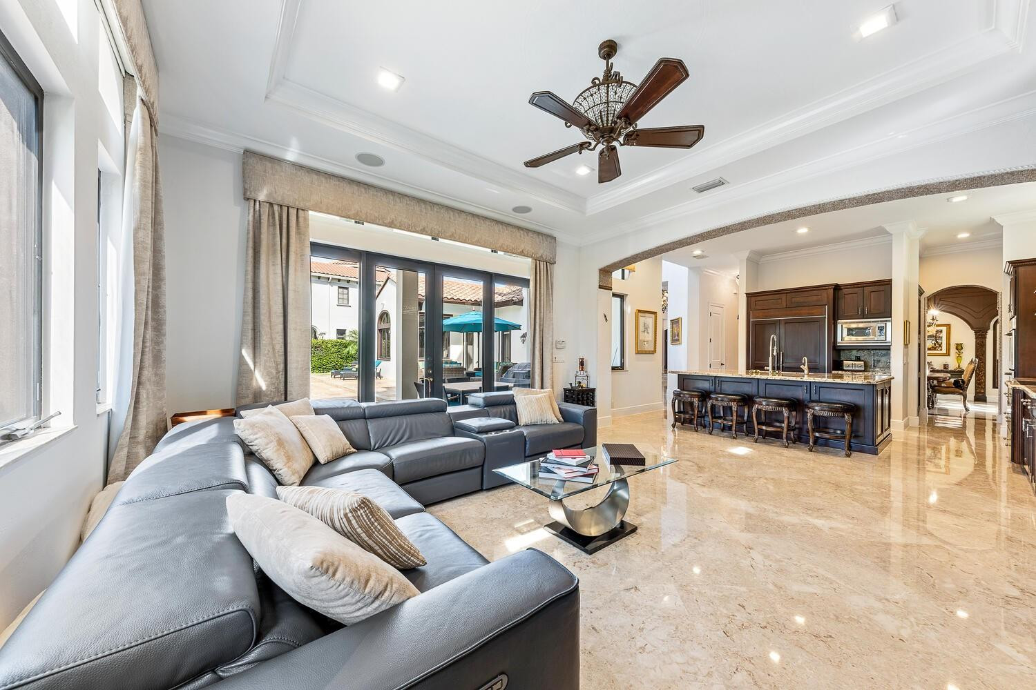 7235 Lemon Grass Dr