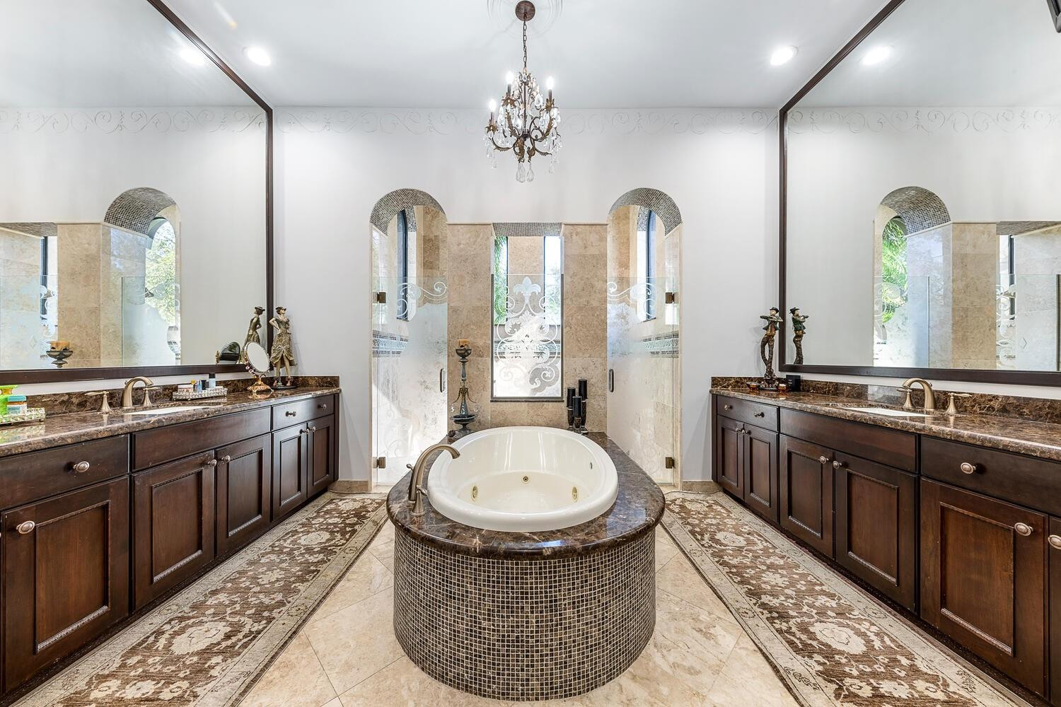 7235 Lemon Grass Dr