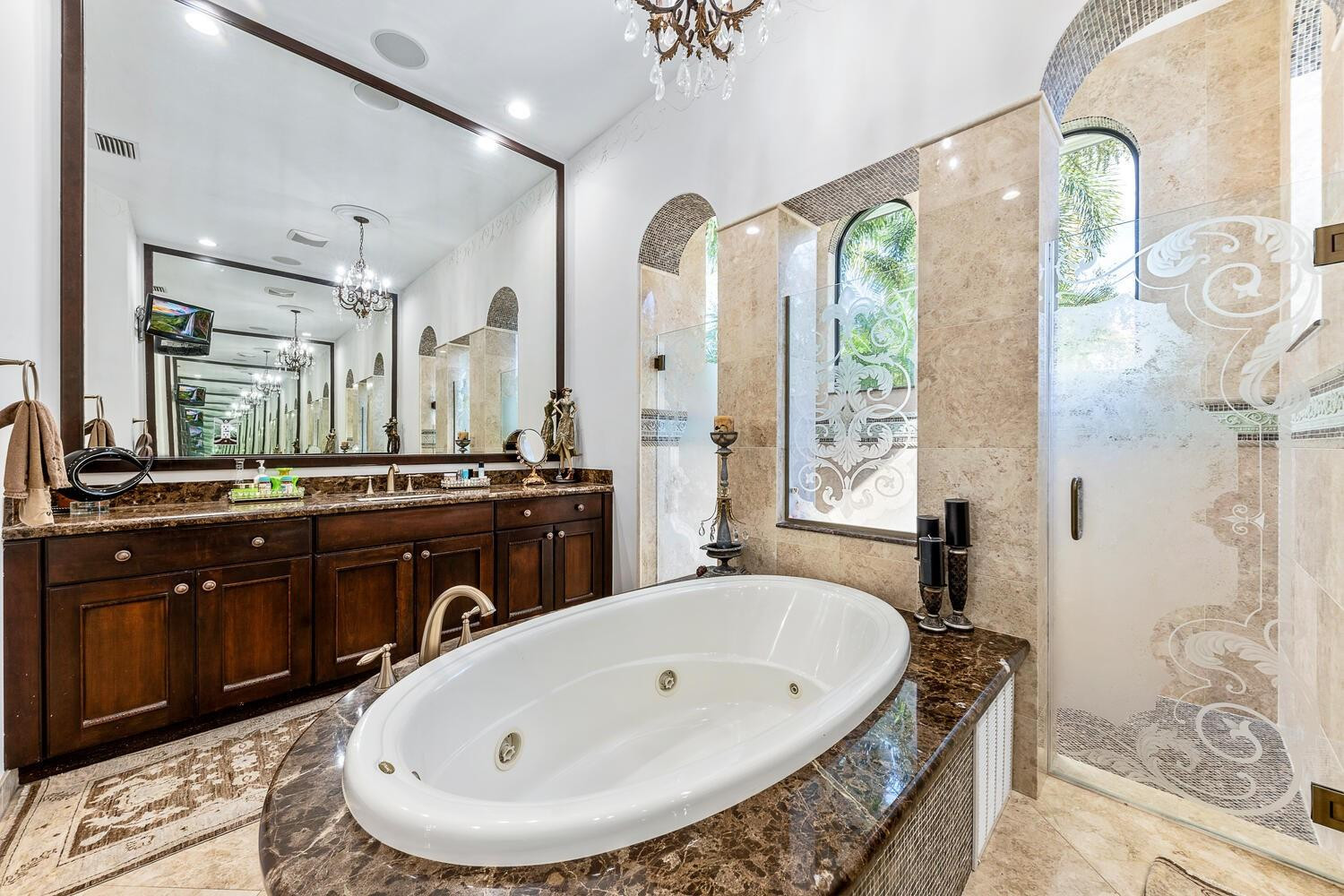 7235 Lemon Grass Dr