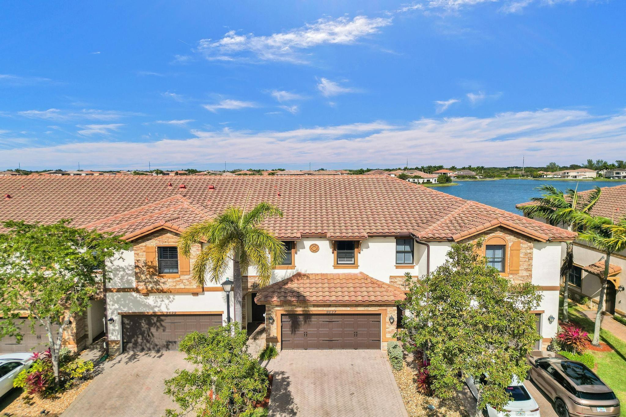 9627 Waterview Way