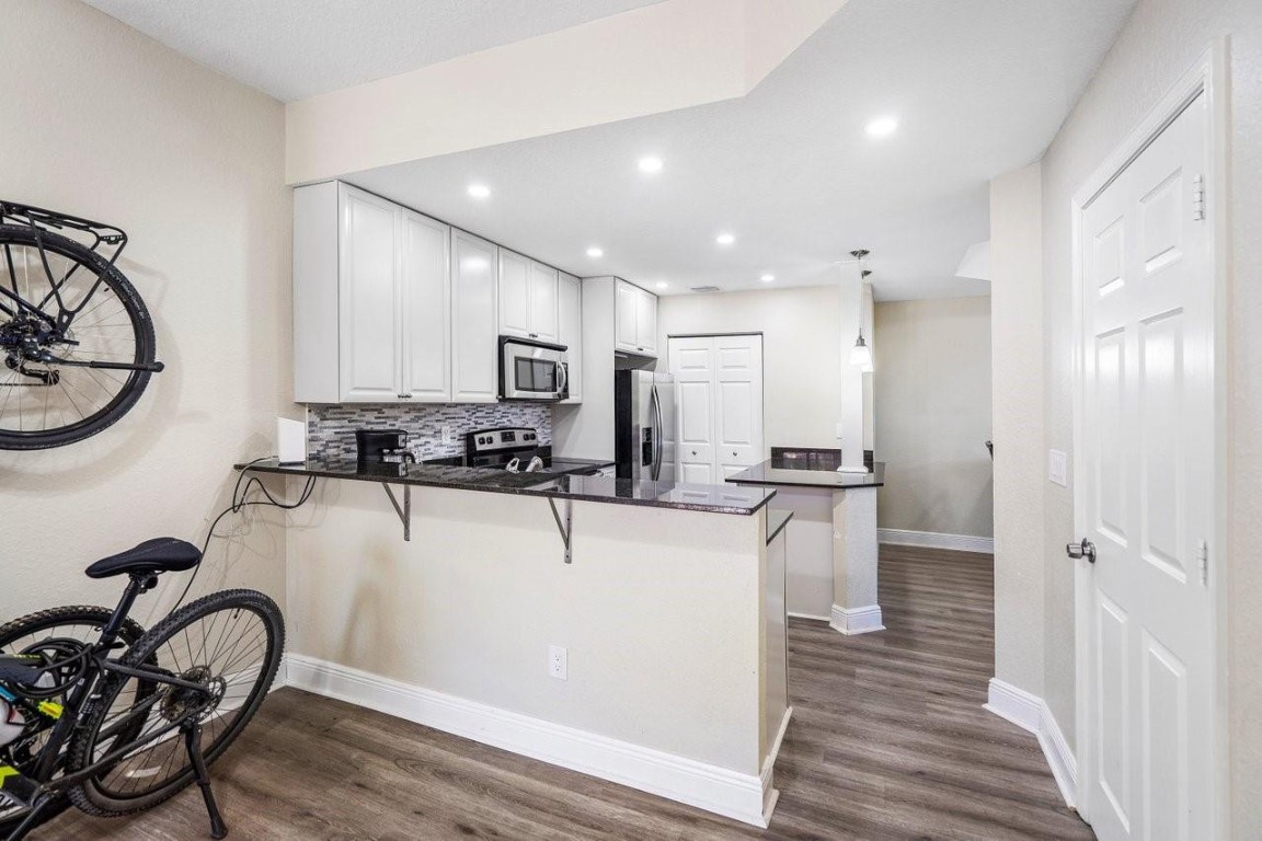 6515 Diamond Springs Terrace 2402