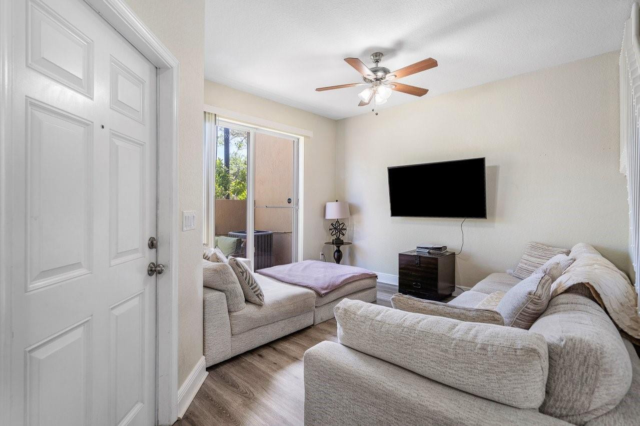 6515 Diamond Springs Terrace 2402