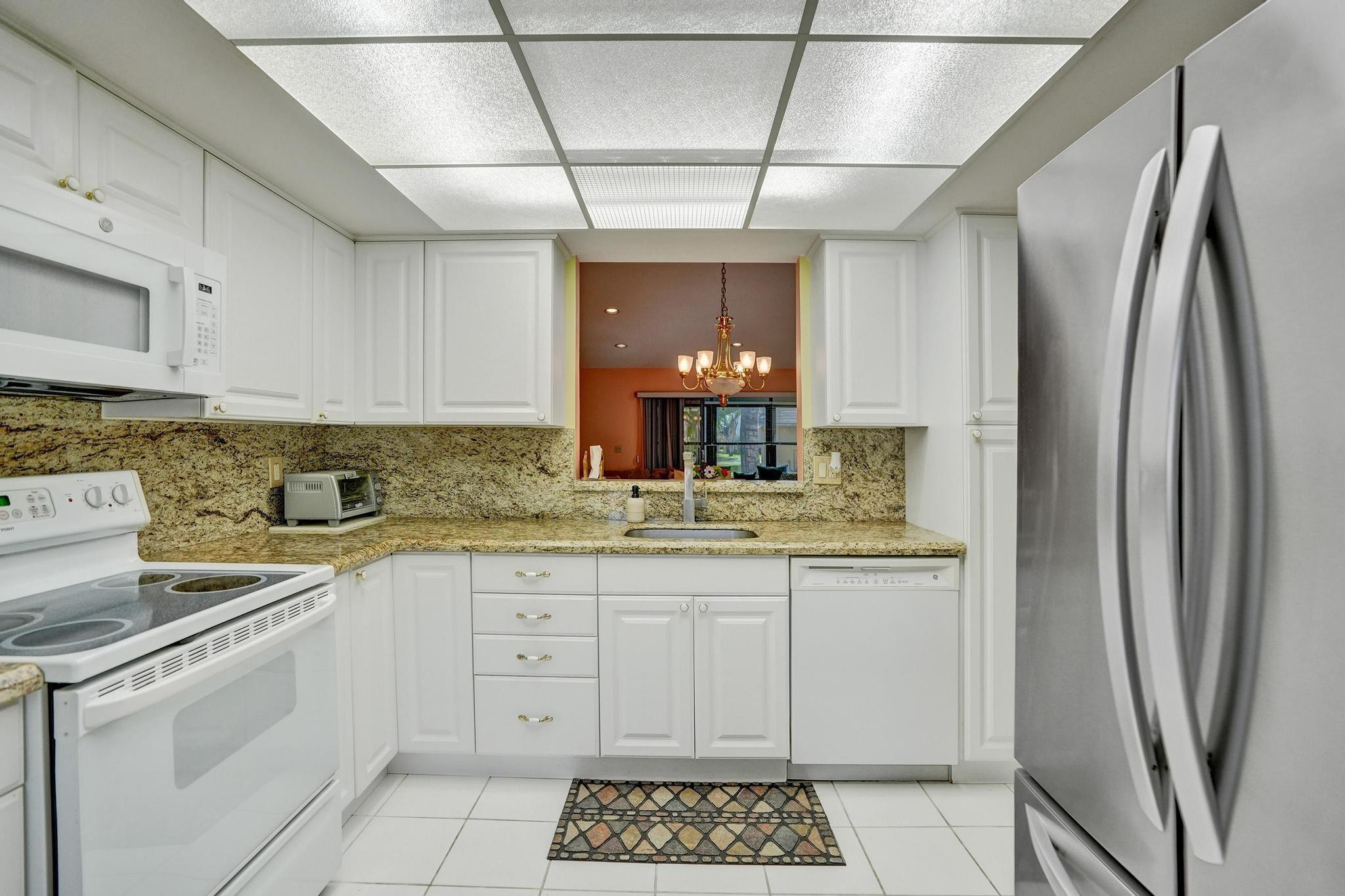 10908 Waterberry Ct