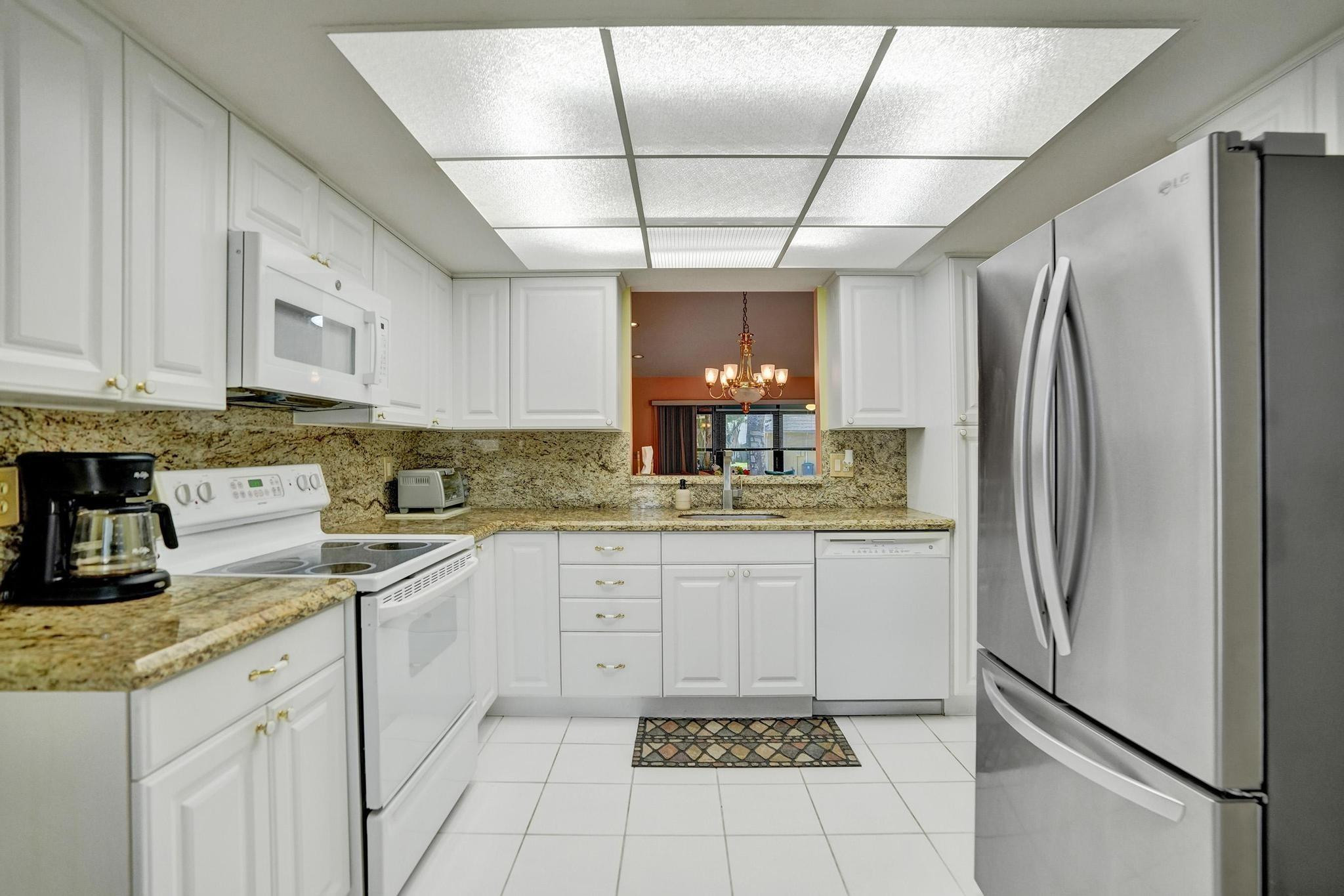 10908 Waterberry Ct