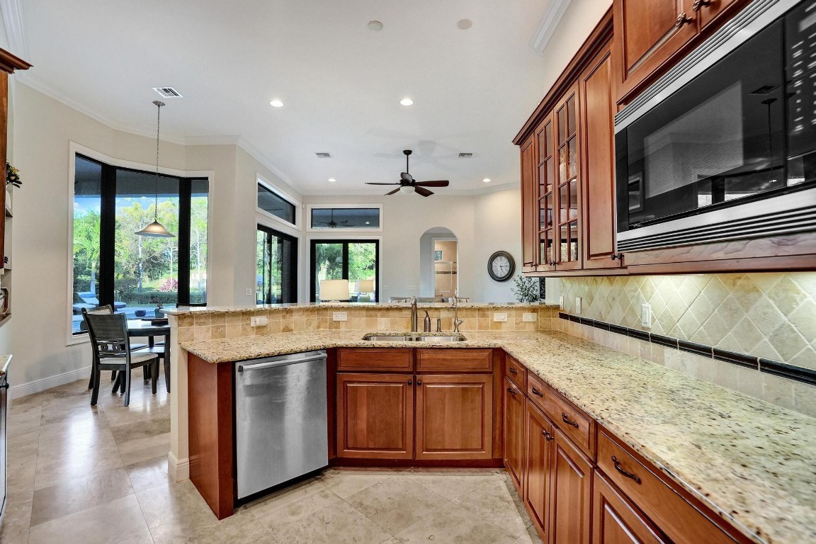 6934 Lost Garden Ter