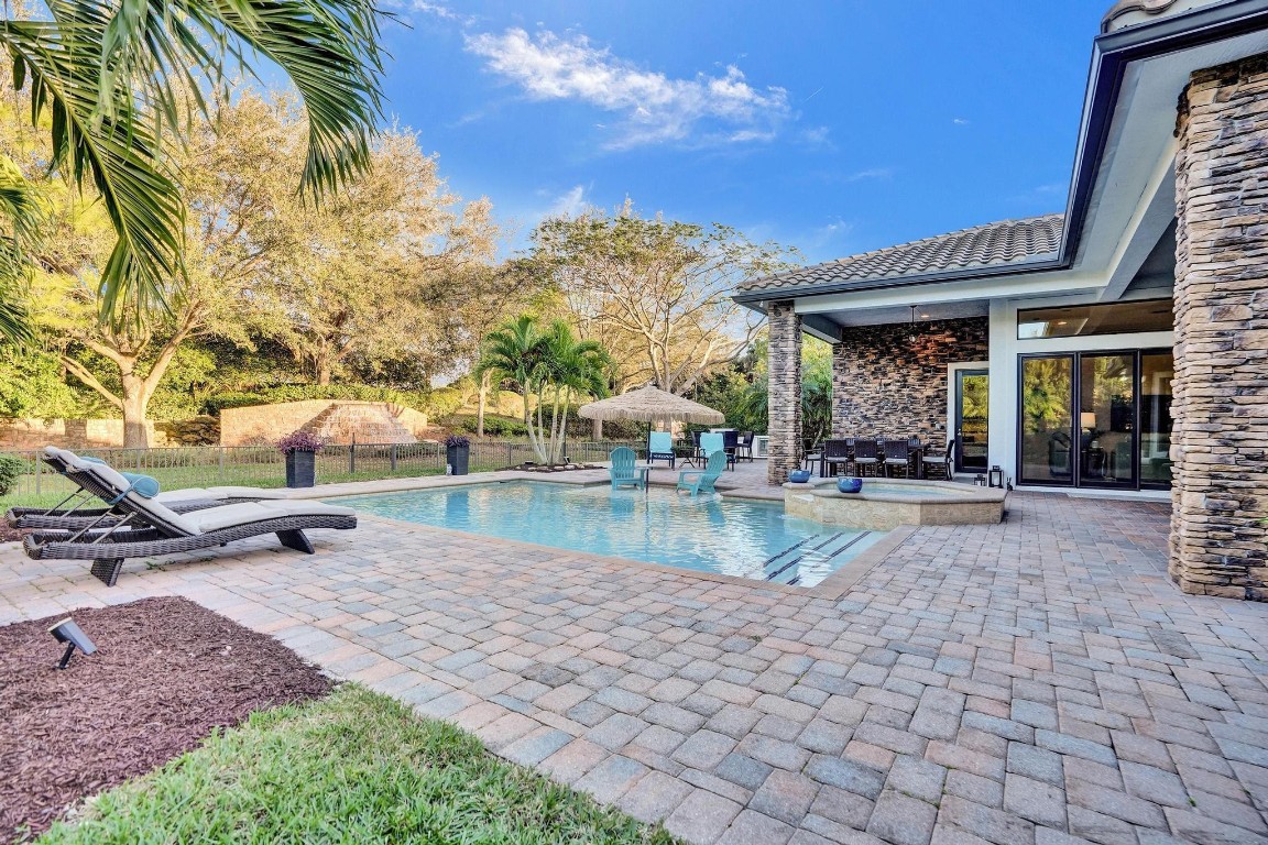 6934 Lost Garden Ter