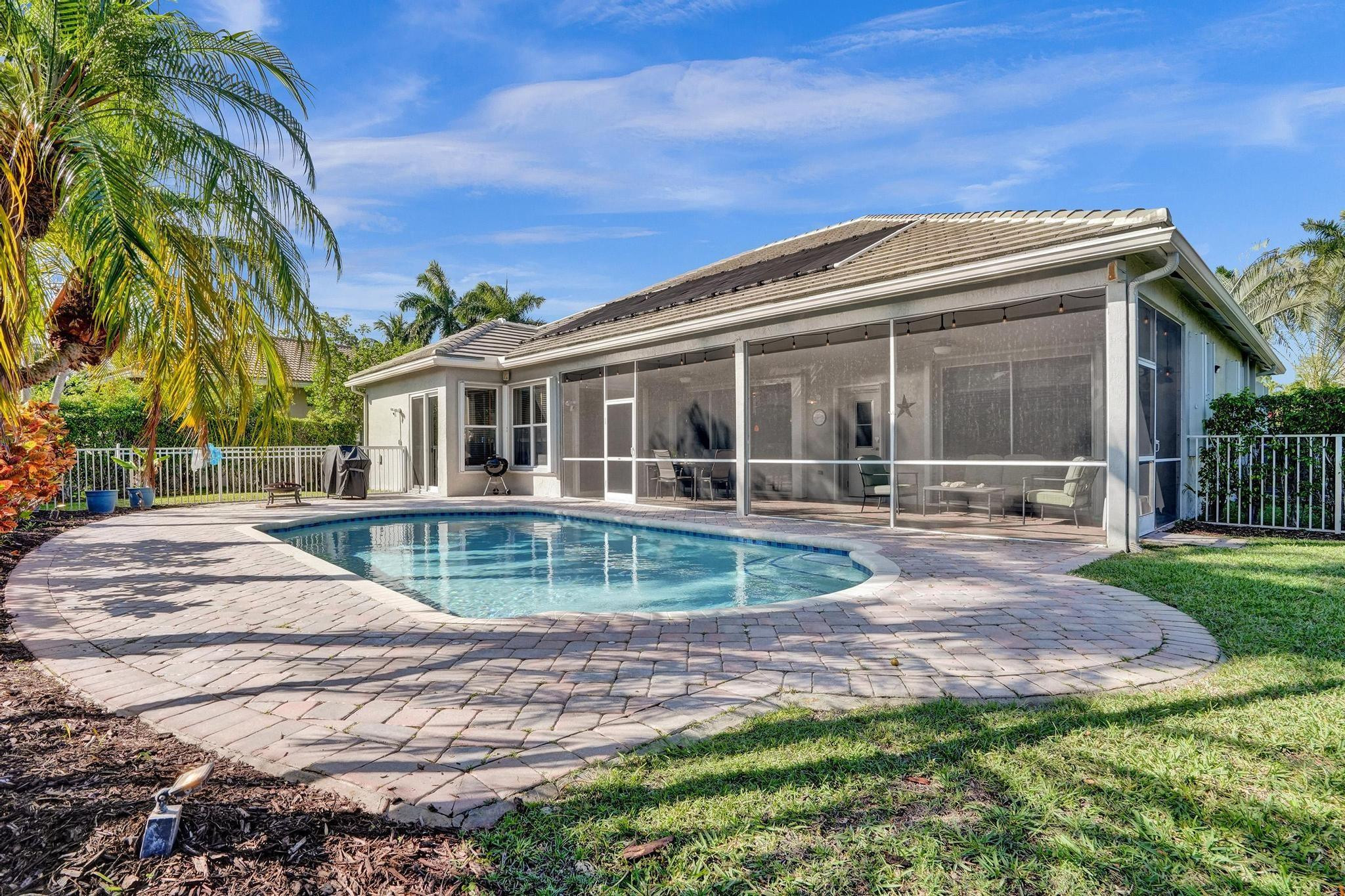 4952 NW 110TH TER