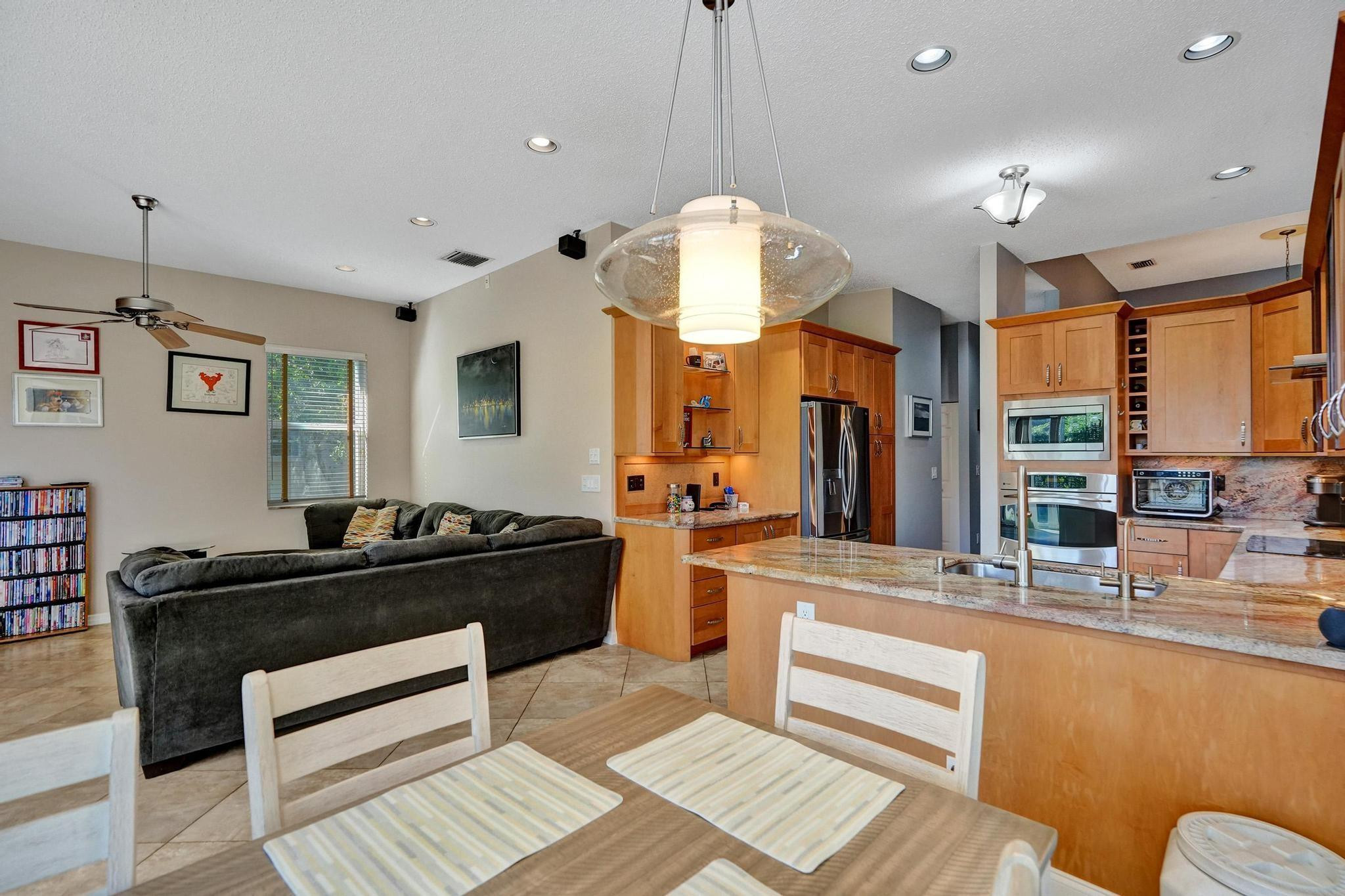 4952 NW 110TH TER