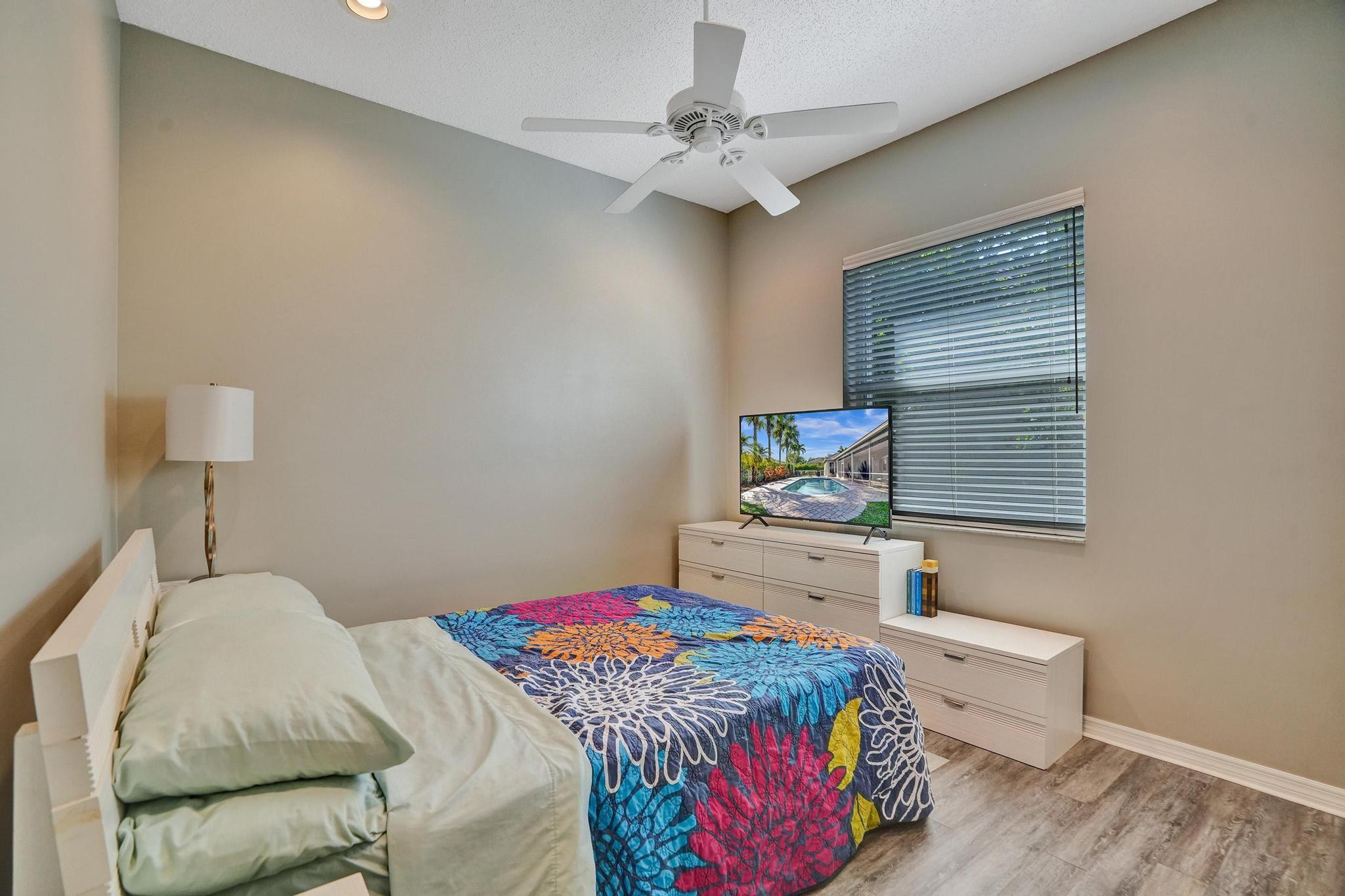 4952 NW 110TH TER