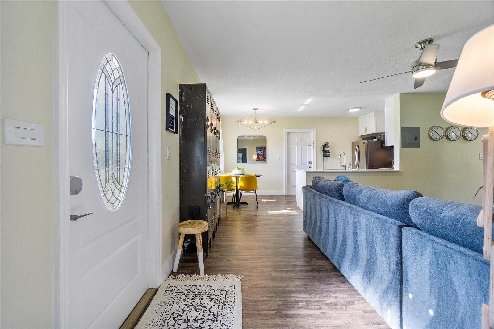 4351 NE 15th Ter