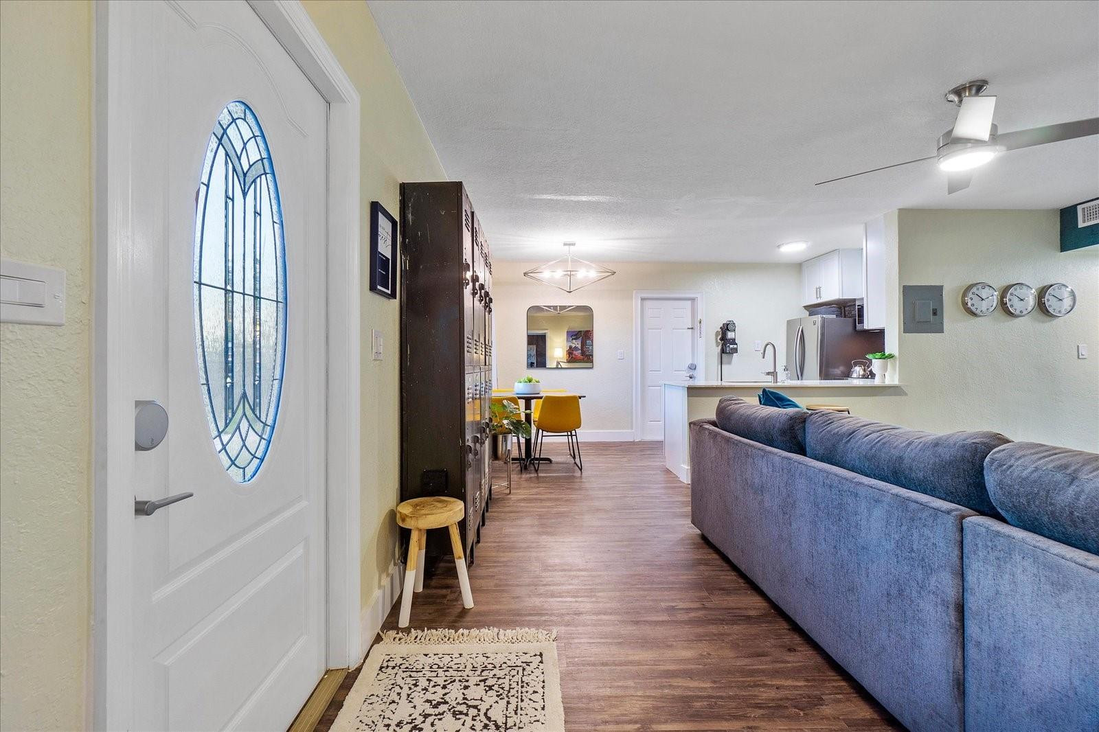 4351 NE 15th Ter